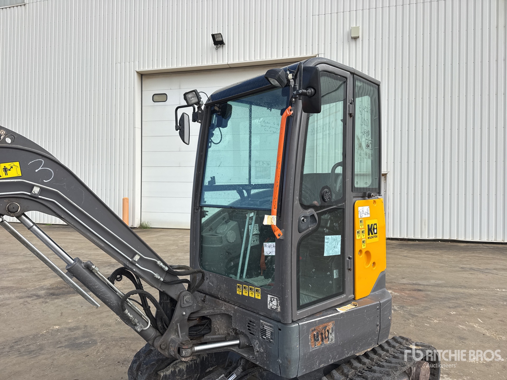 2019 Volvo ECR25D