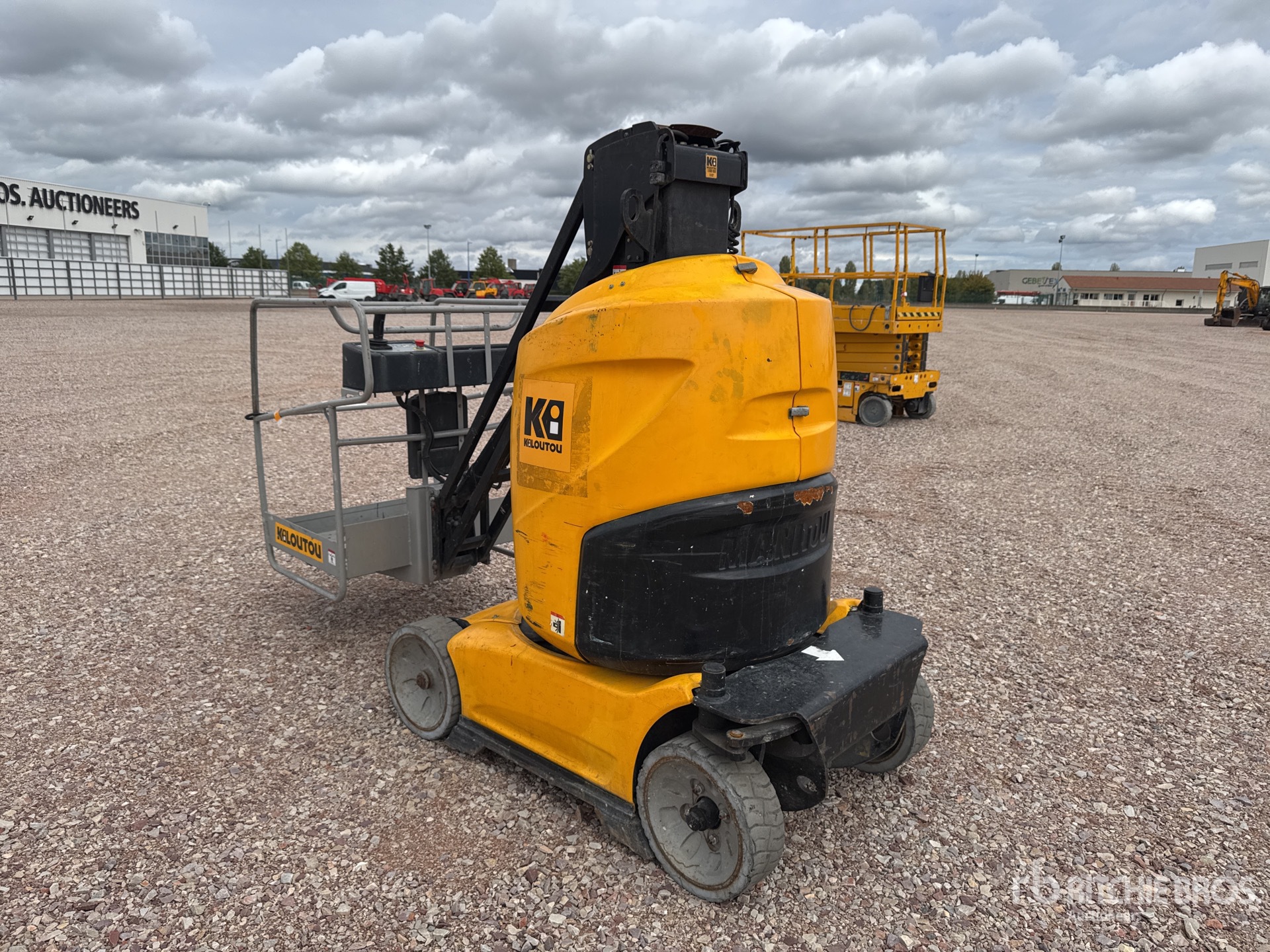 2013 Manitou 80 VJR E