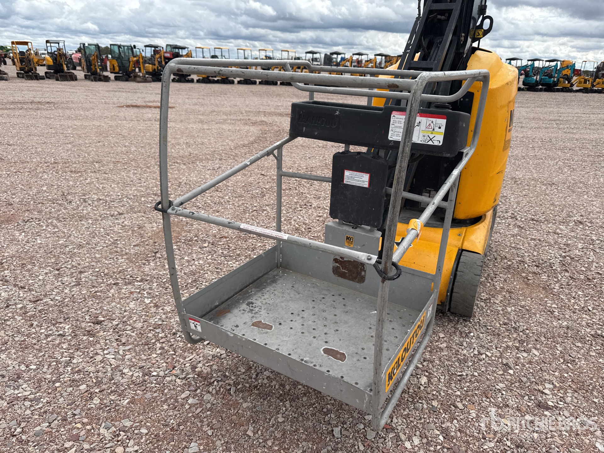 2013 Manitou 80 VJR E