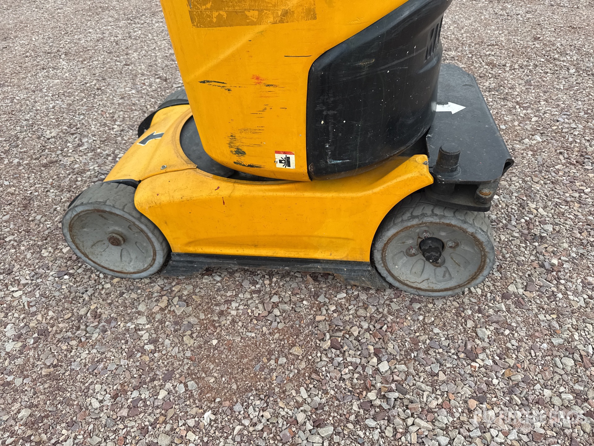 2013 Manitou 80 VJR E