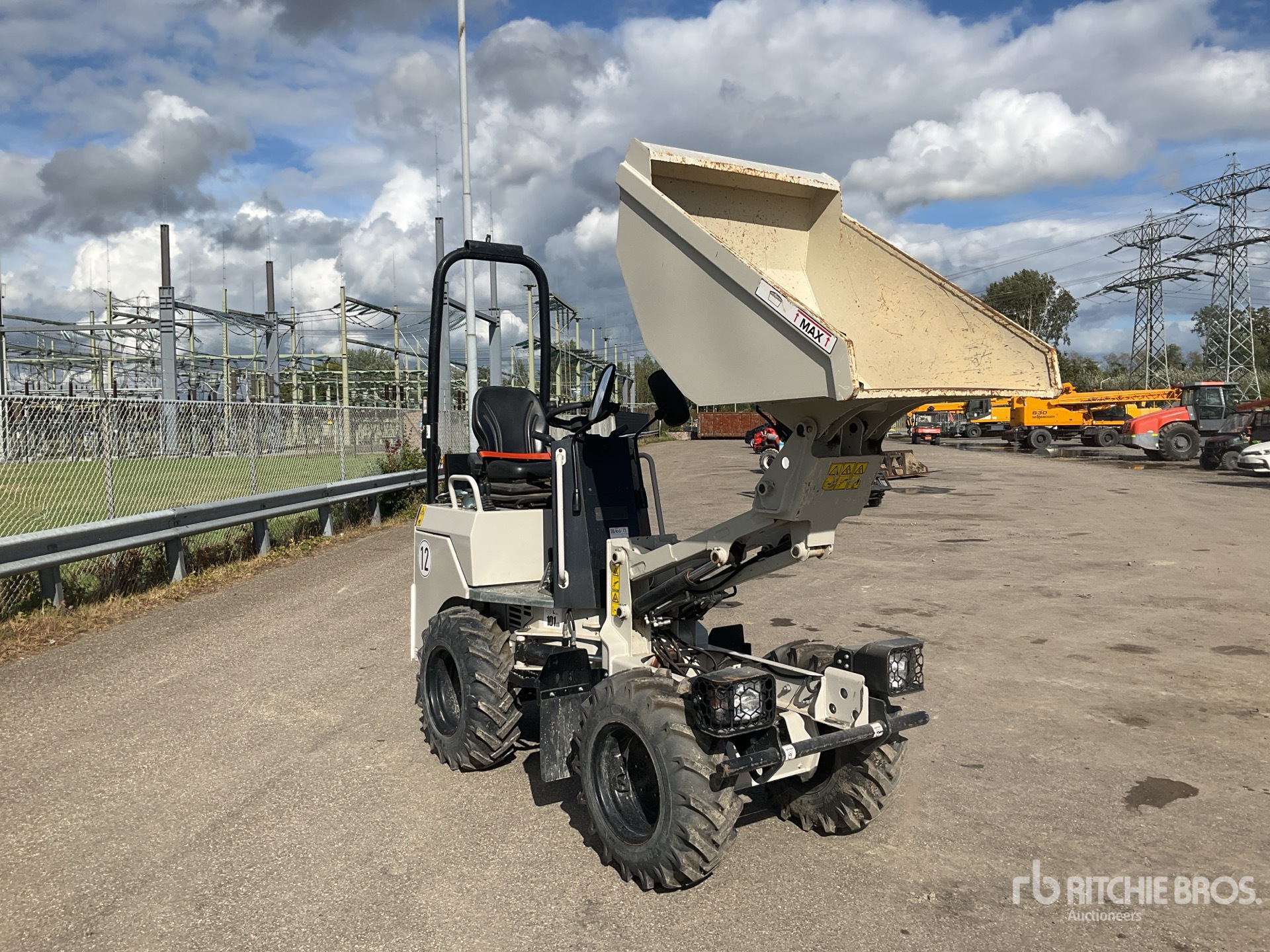 2023 JCB 1T-2S5