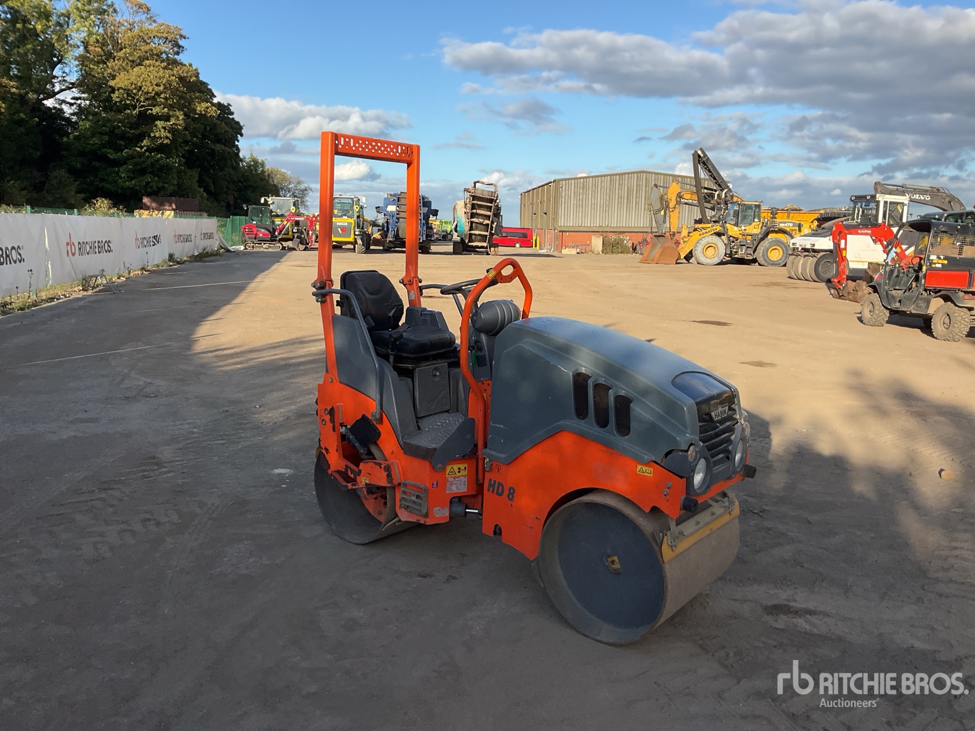 2018 Hamm HD8VV