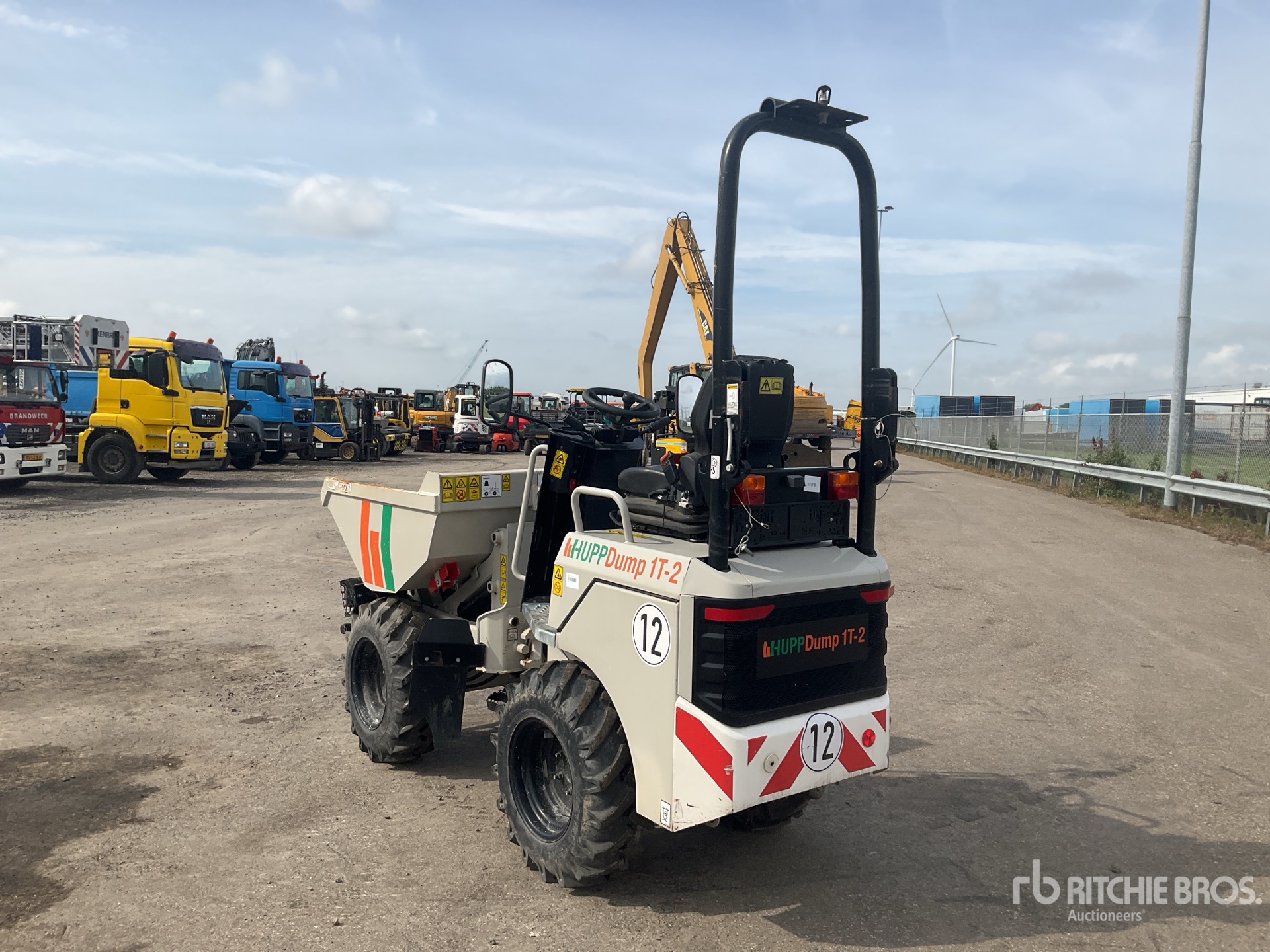 2023 JCB 1T-2S5