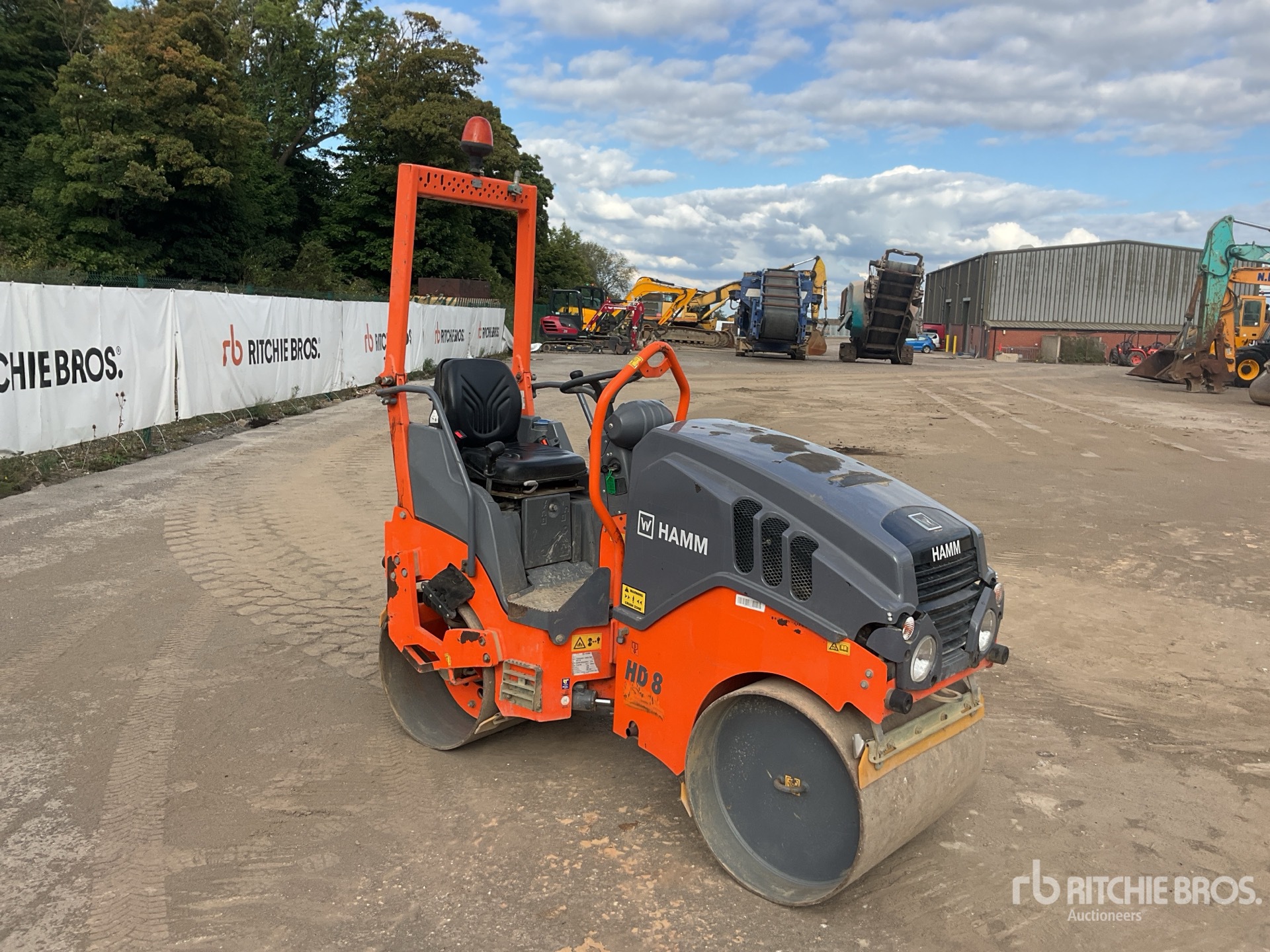 2018 Hamm HD8VV
