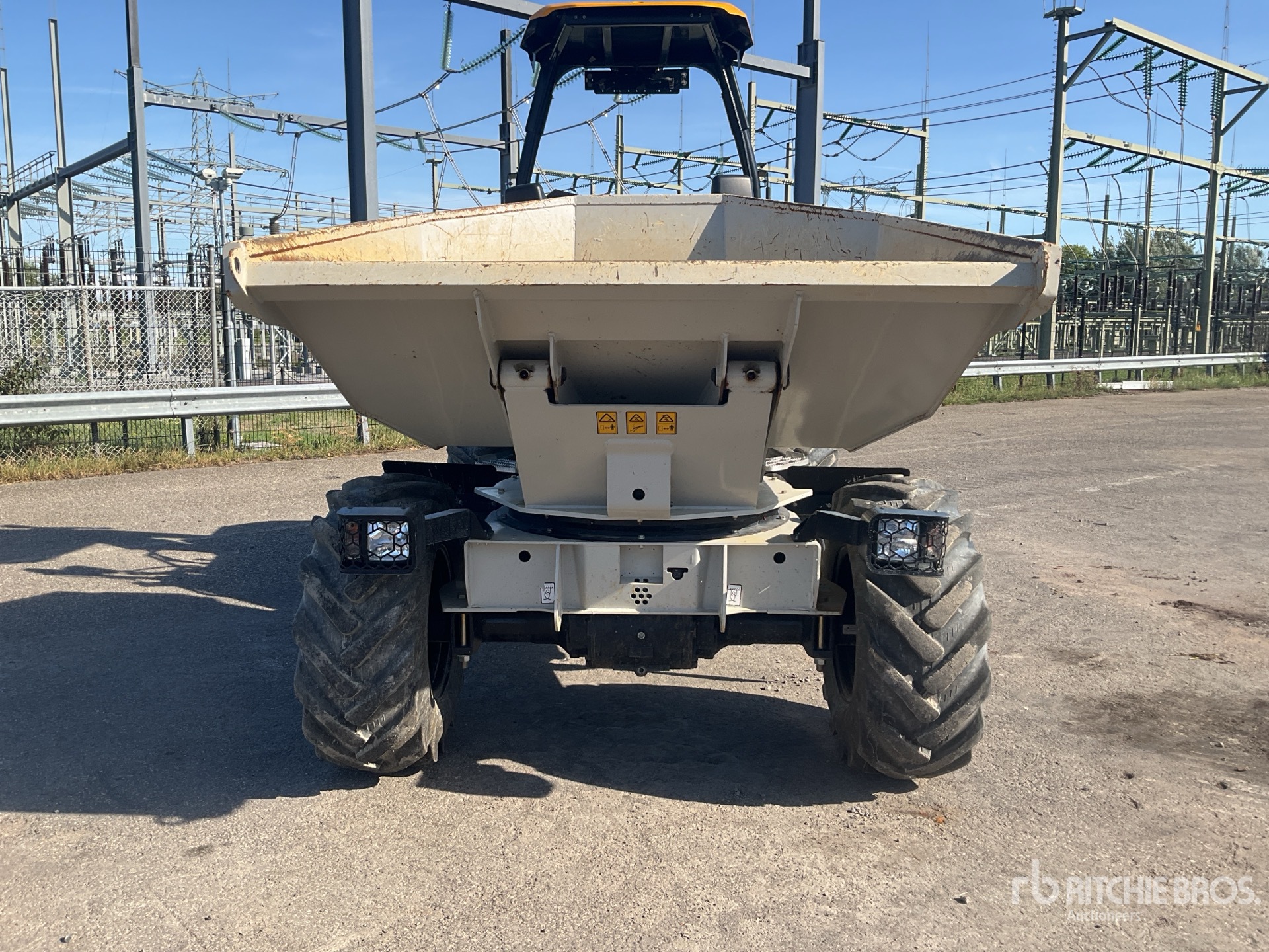 2023 JCB 6ST-2S5