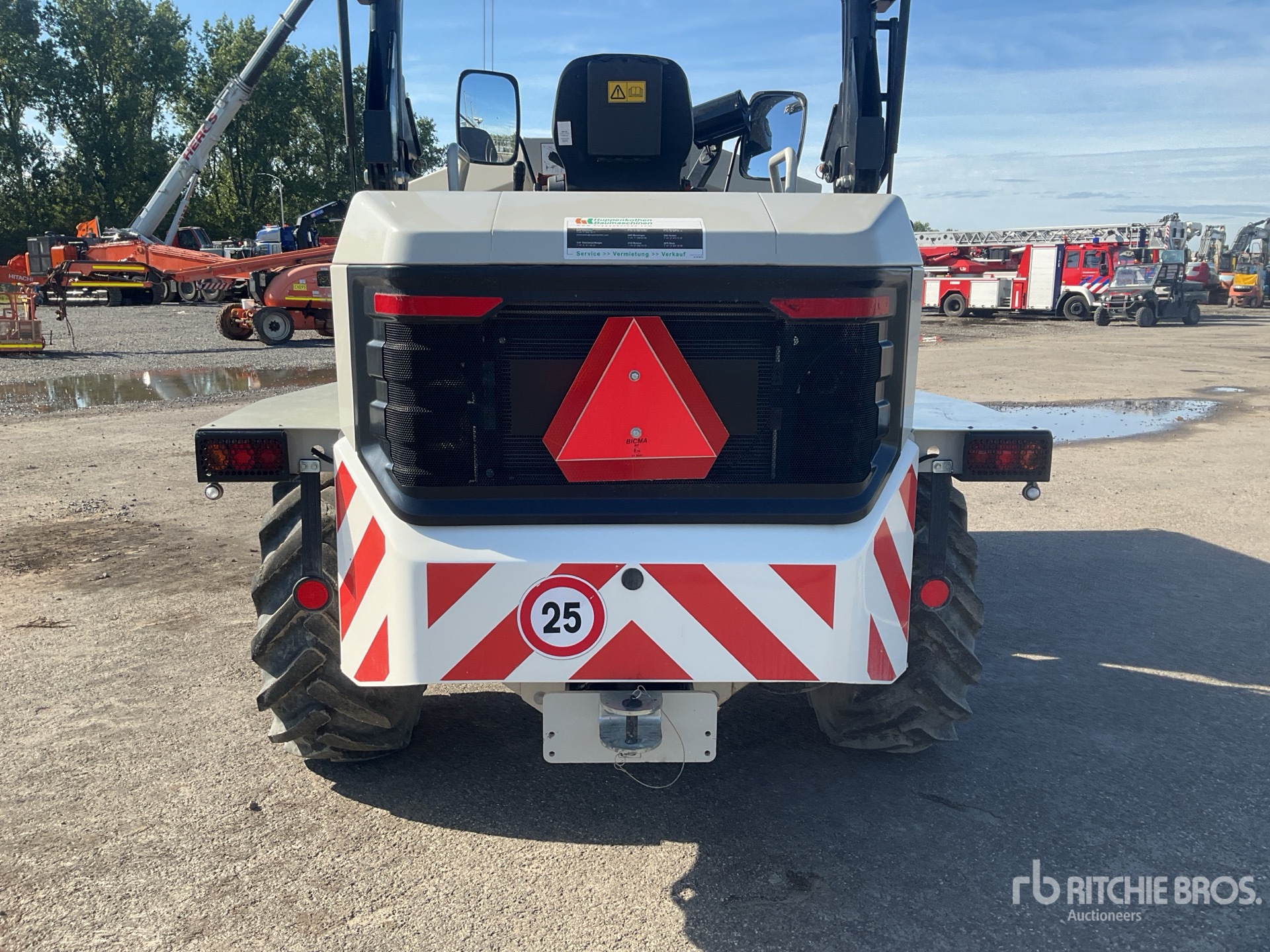2023 JCB 6ST-2S5