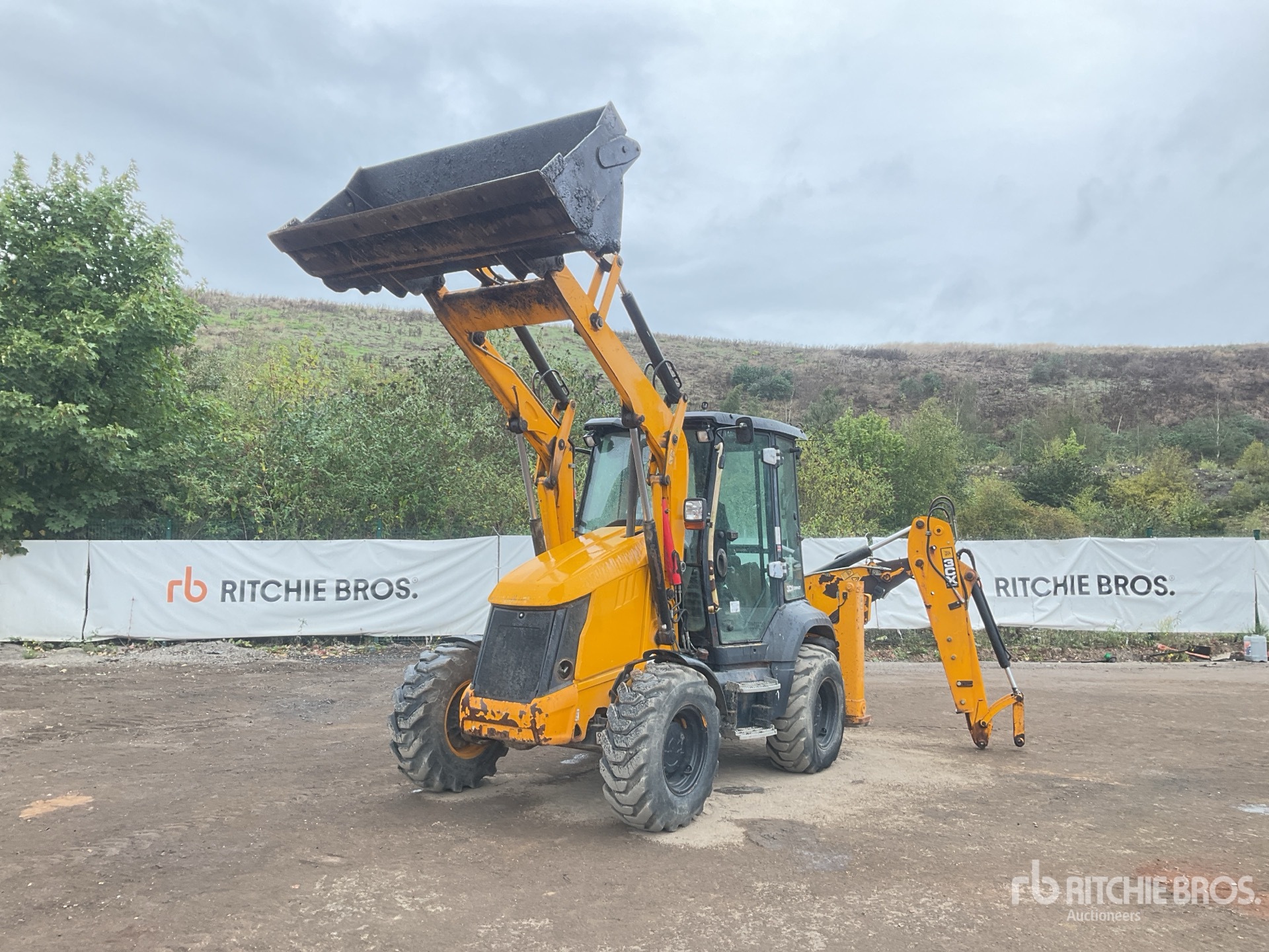 2015 JCB 3CX Compact Backhoe Loader