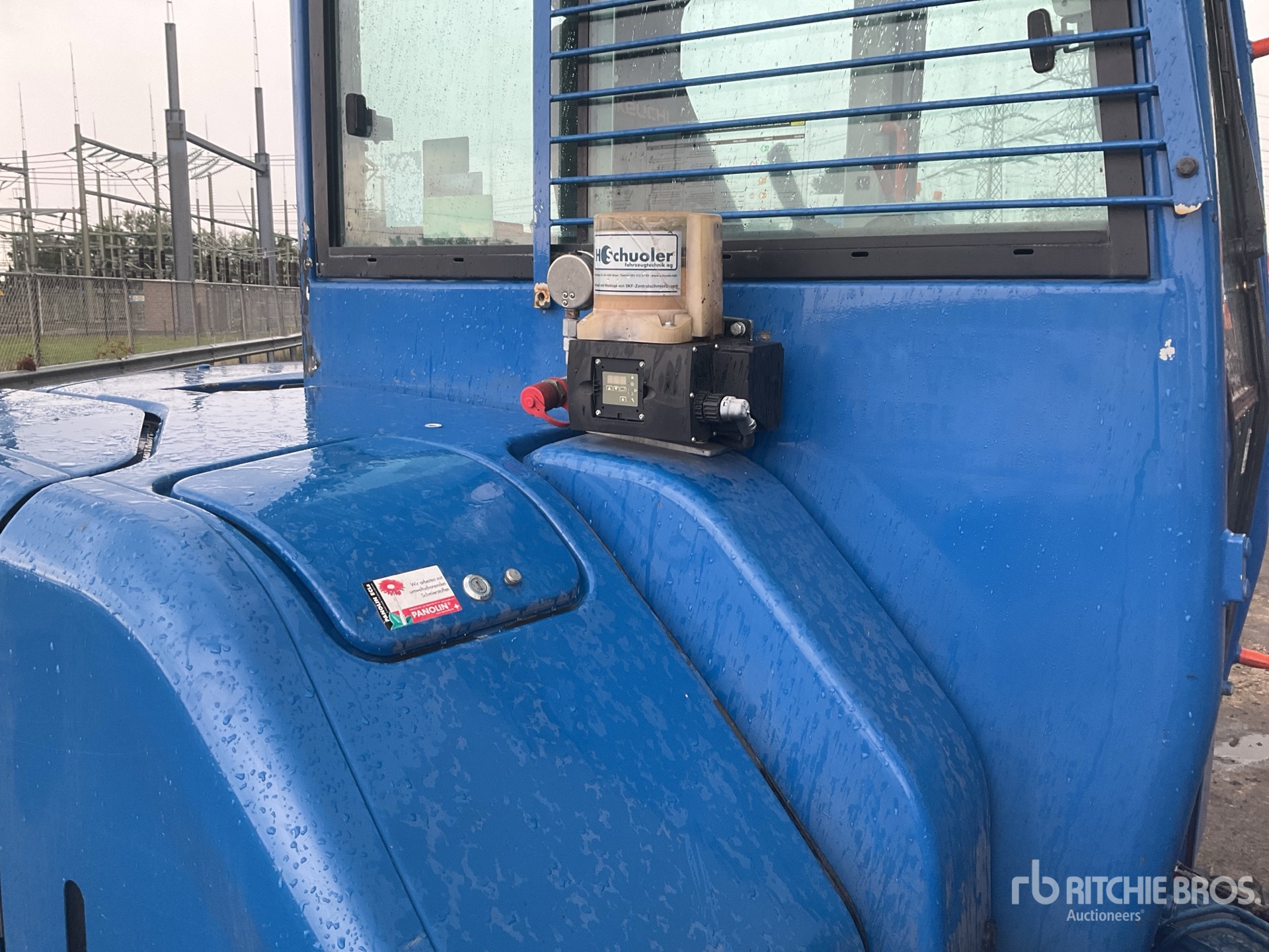 2020 Takeuchi TB257FR