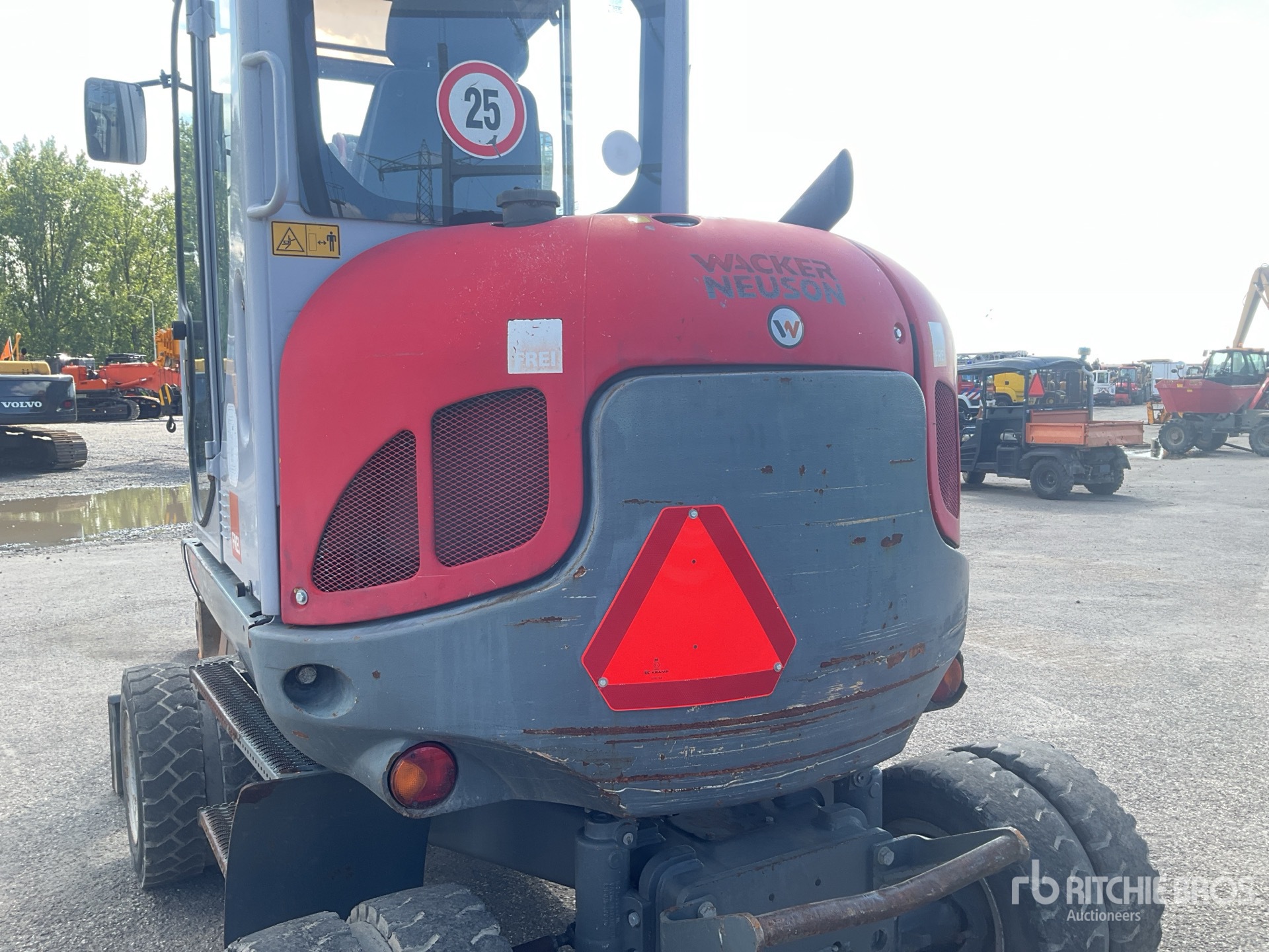 2014 Wacker Neuson 6503-2