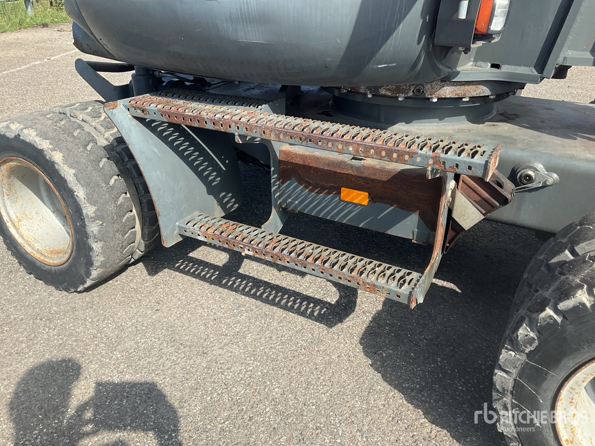 2014 Wacker Neuson 6503-2