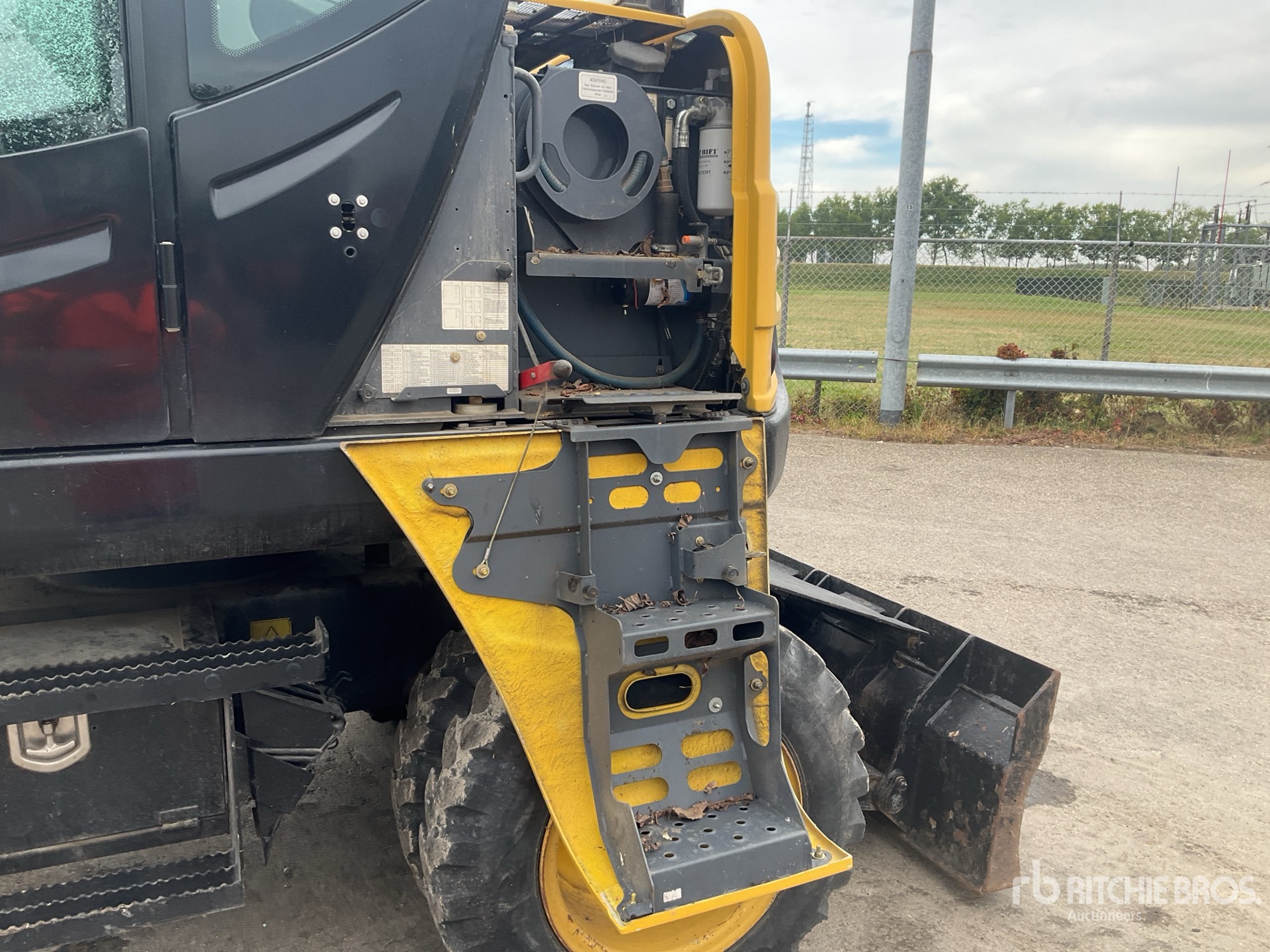 2017 Yanmar B75W