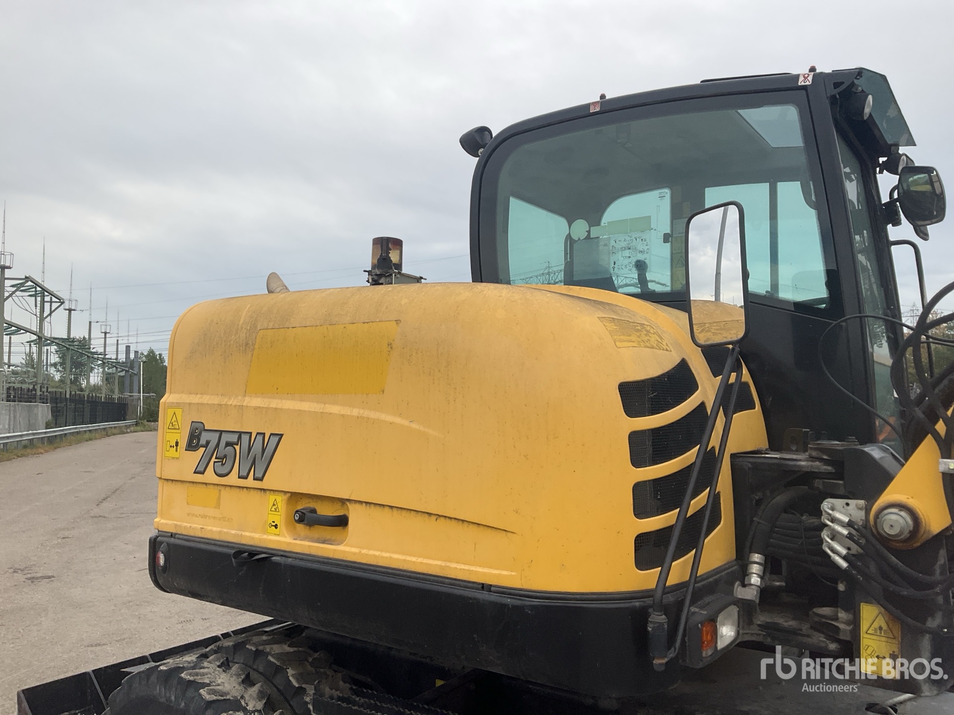 2017 Yanmar B75W