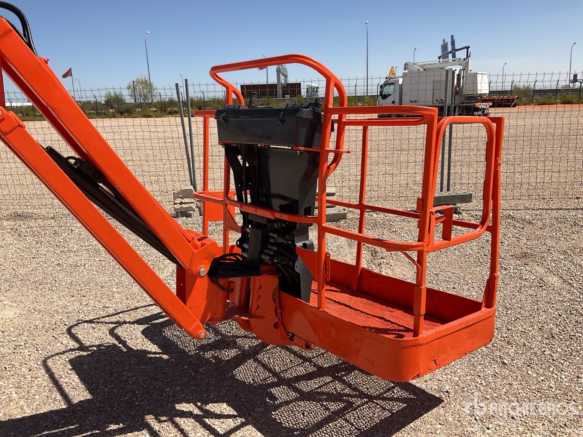 2005 JLG 450AJSII