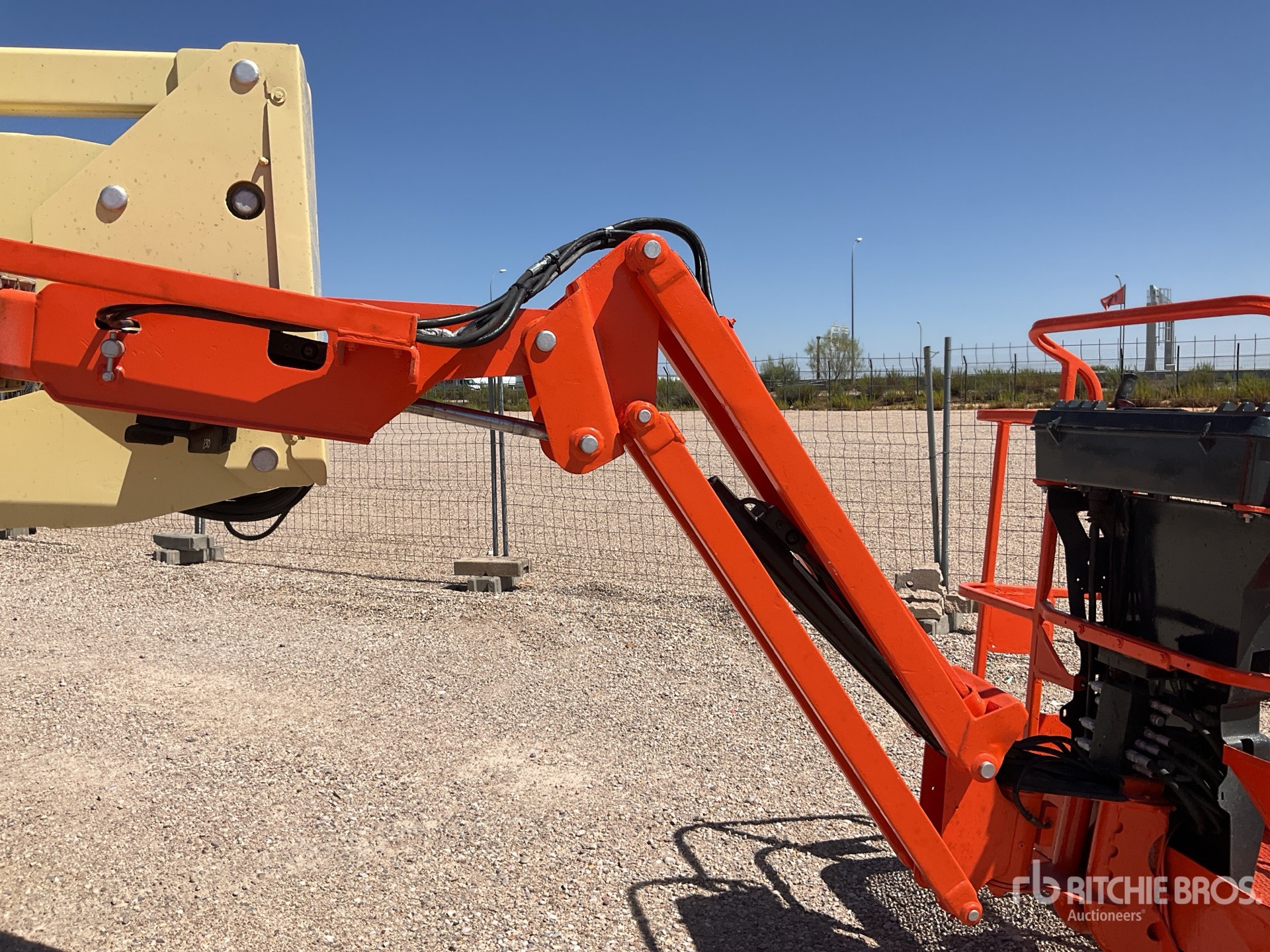2005 JLG 450AJSII
