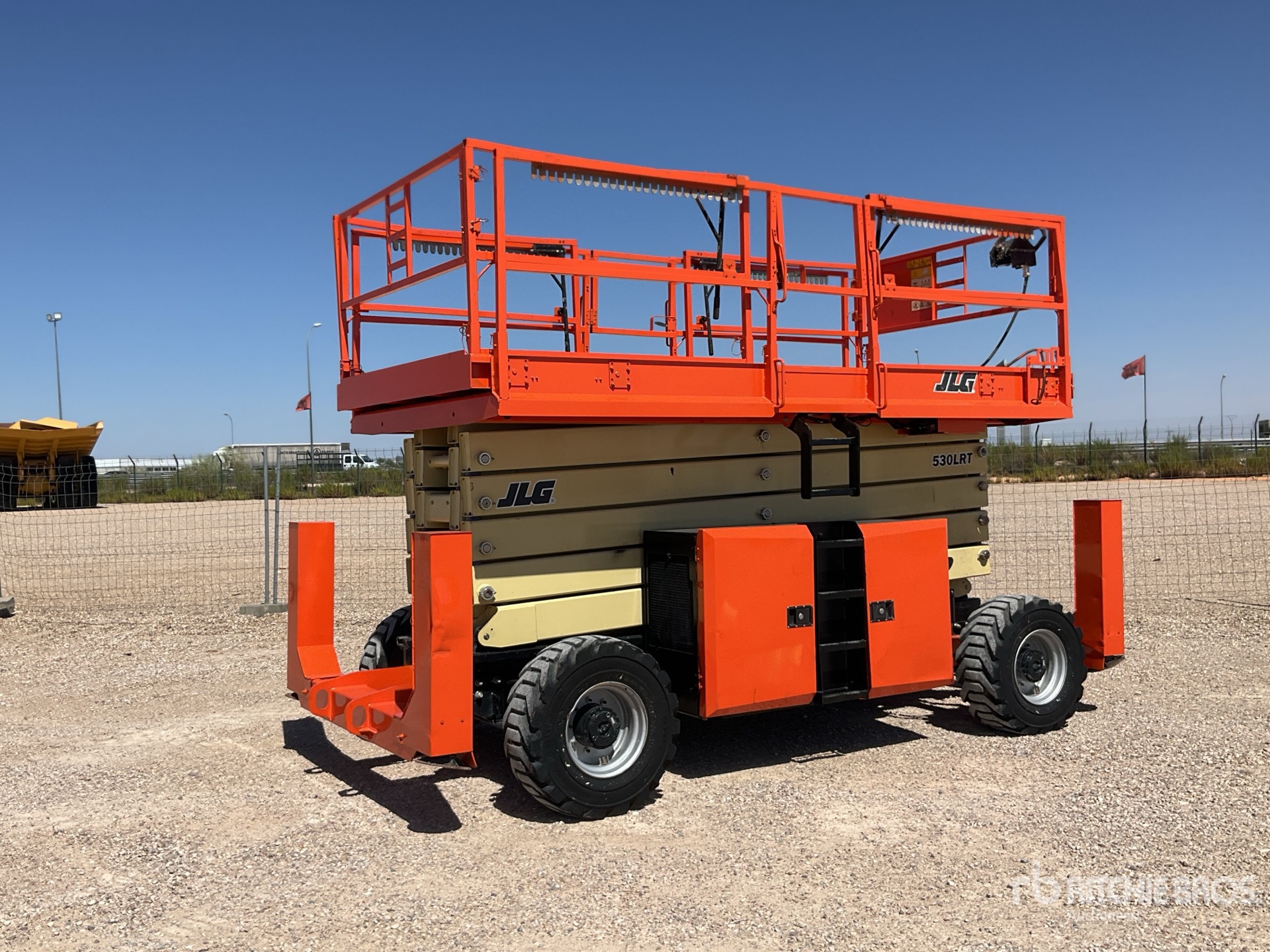 2019 JLG 530LRT