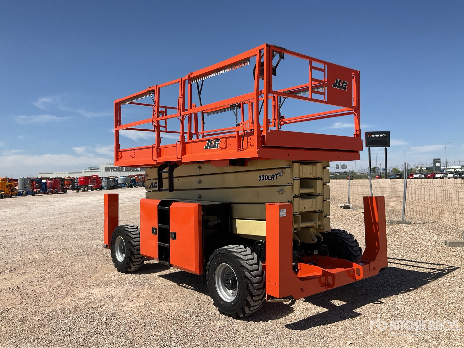 2019 JLG 530LRT
