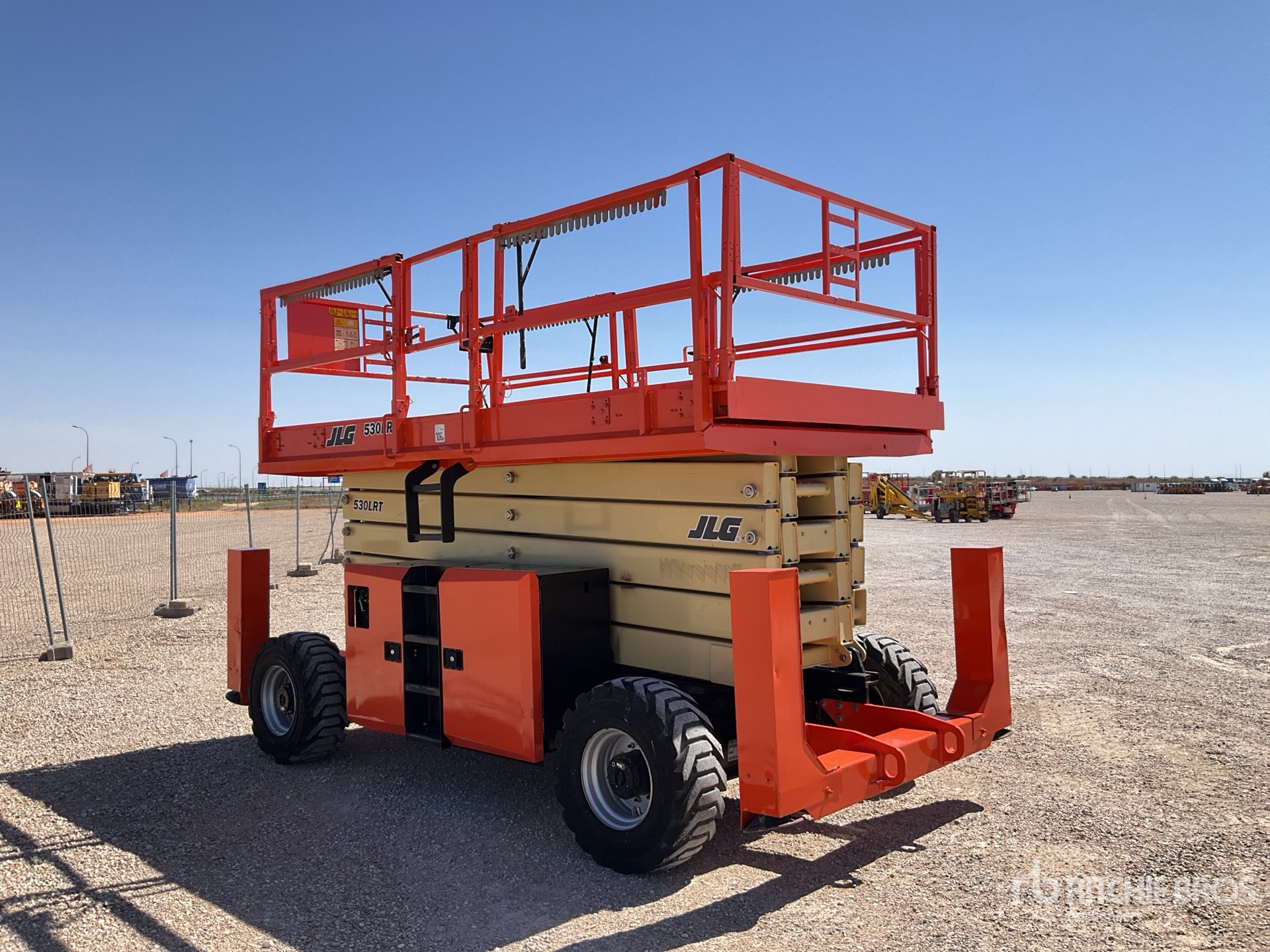 2019 JLG 530LRT