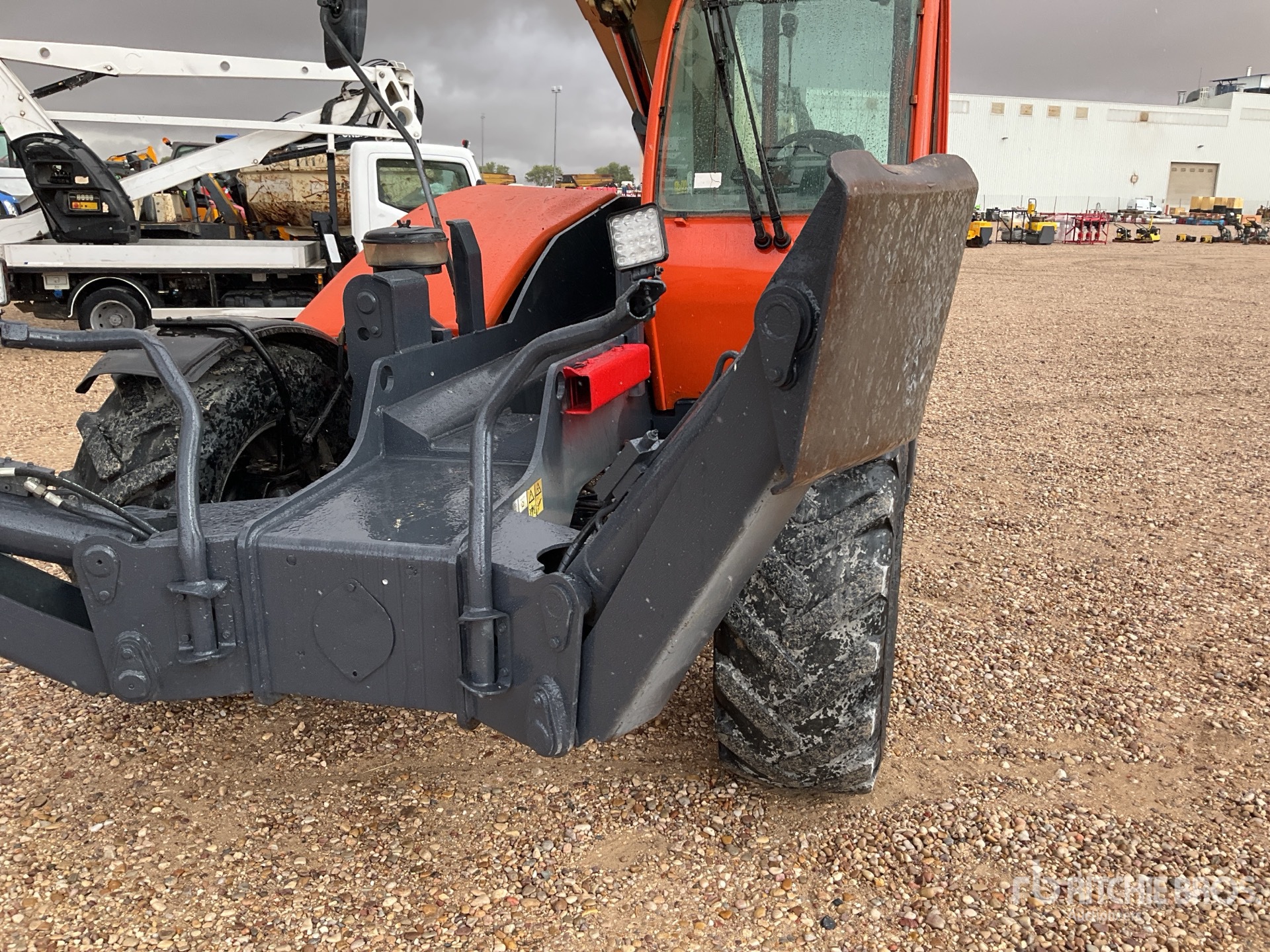 2006 JLG 4017