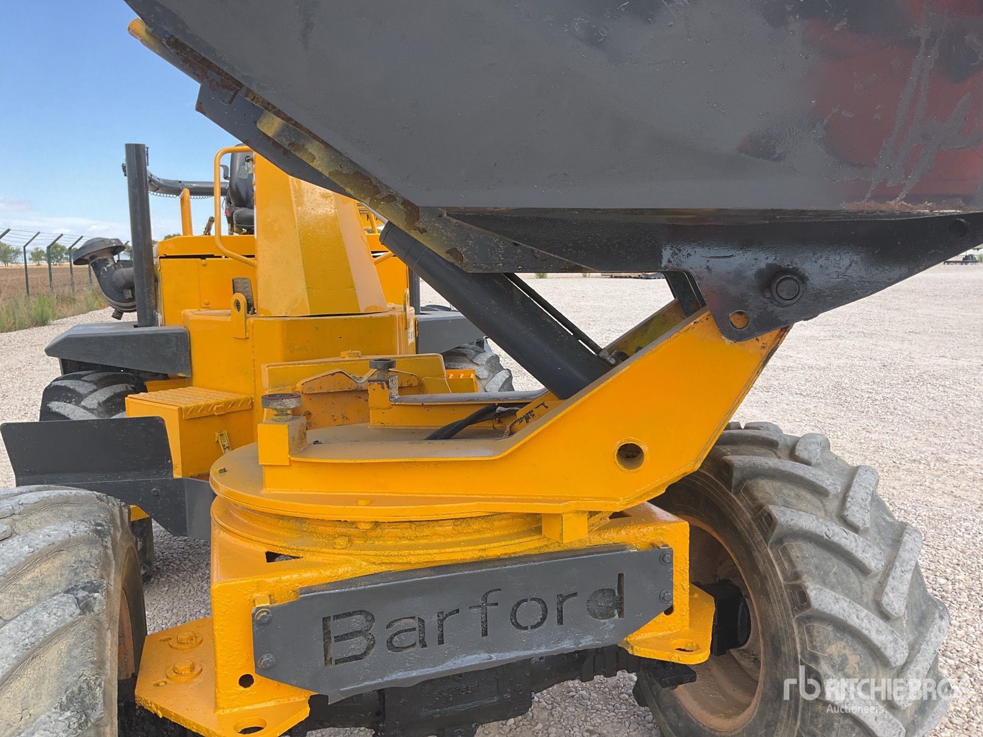 2008 Barford SRX6000