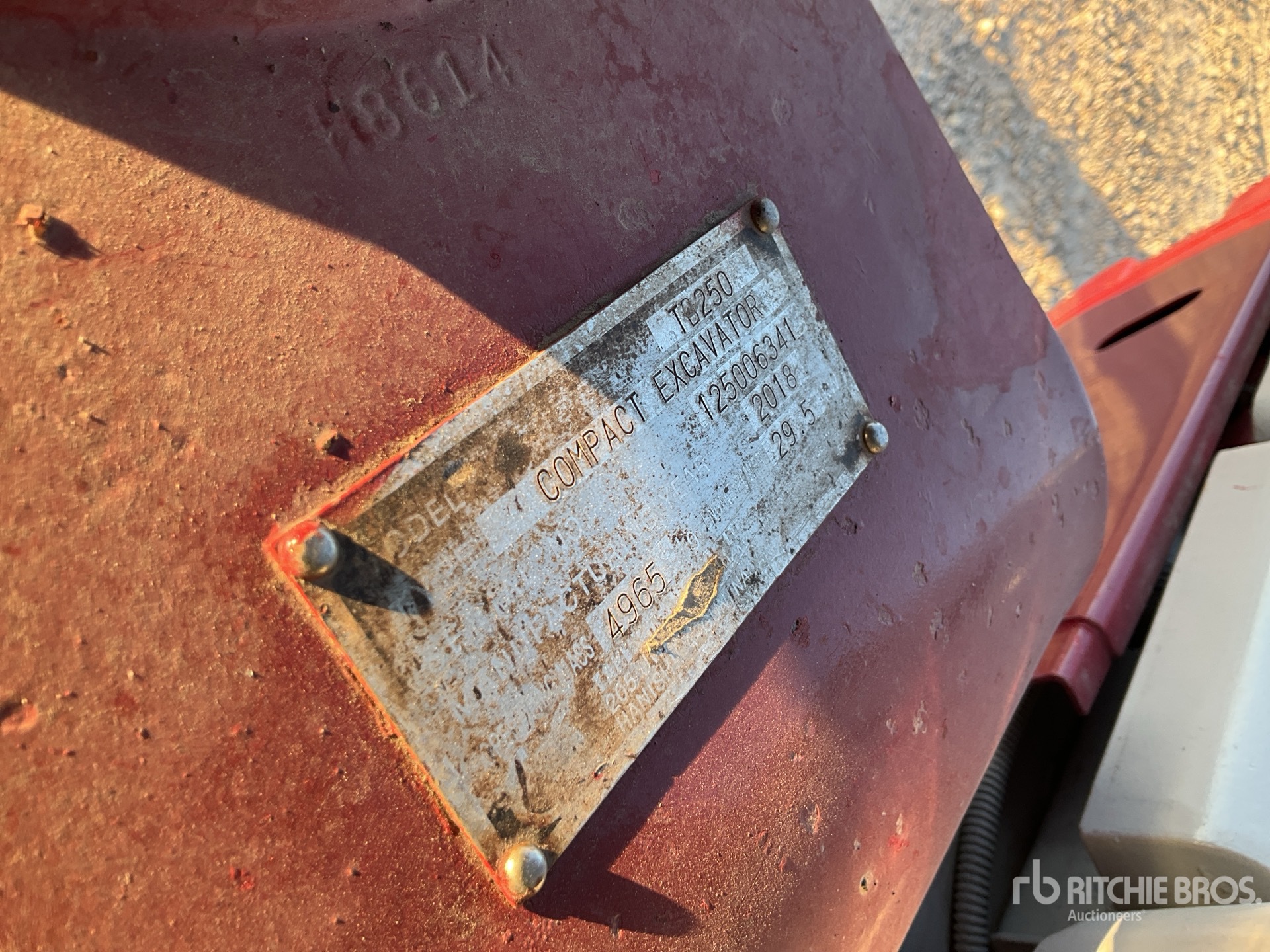 2018 Takeuchi TB250