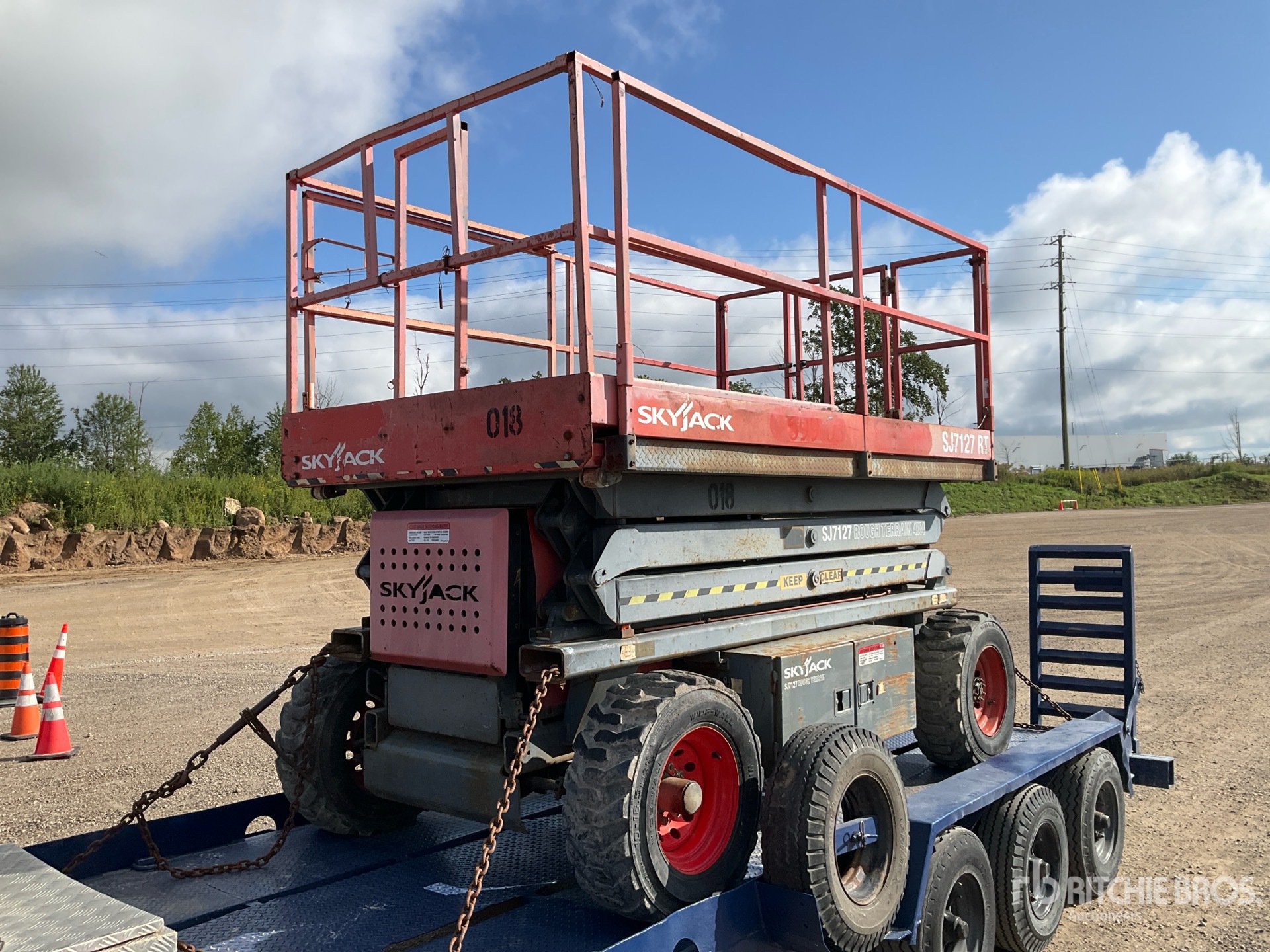 2004 Skyjack SJ7127 RT