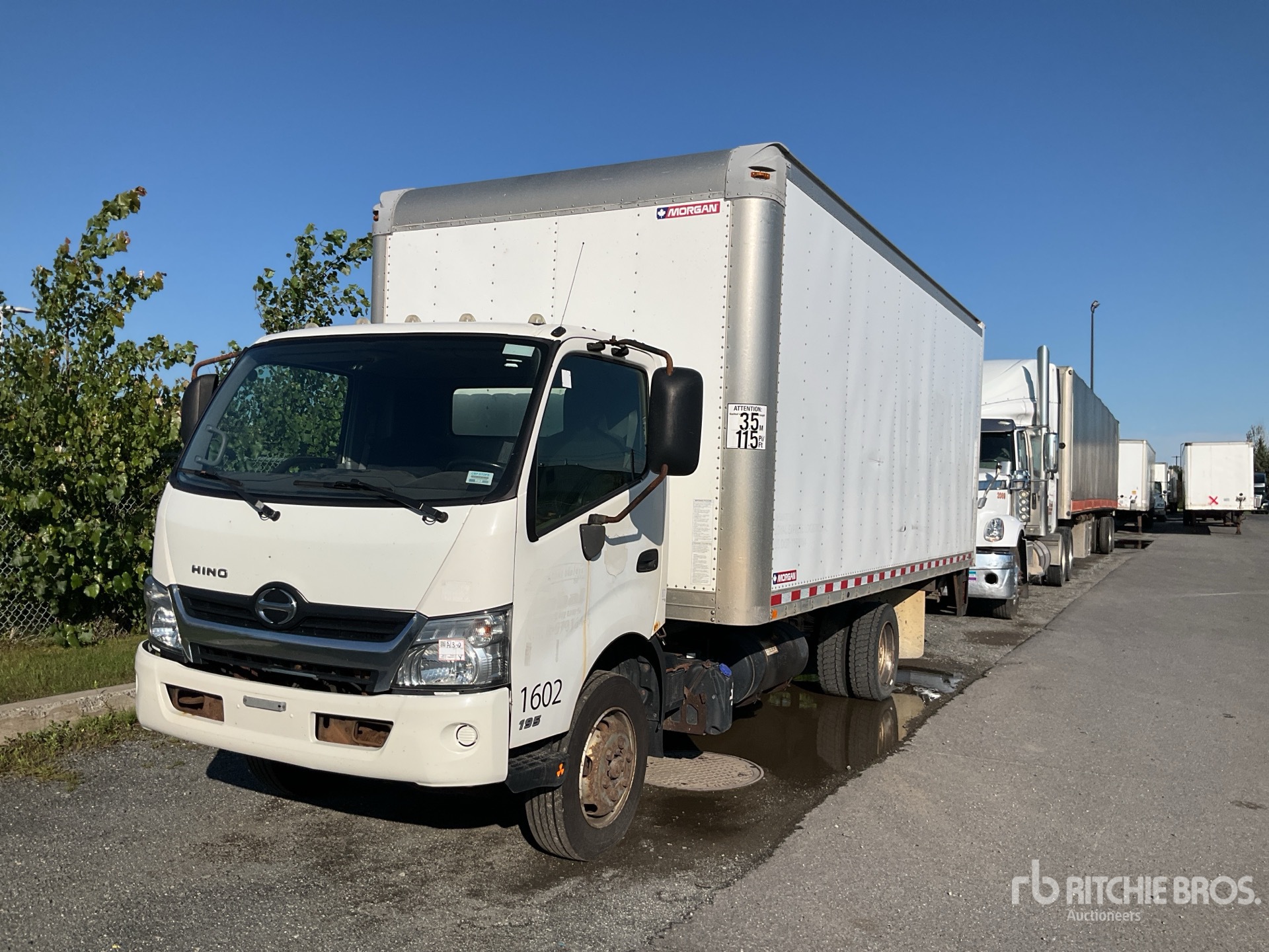 2016 Hino 195