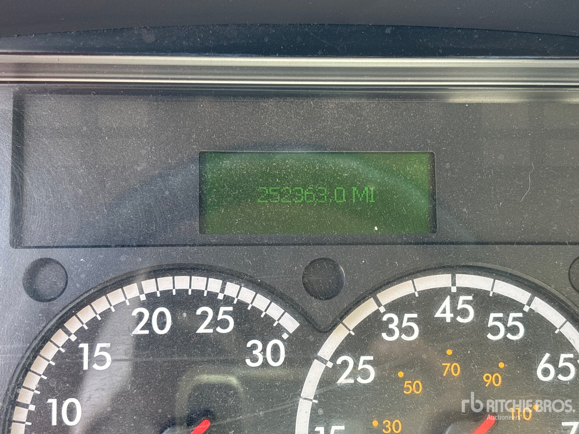 2019 Freightliner M2 106