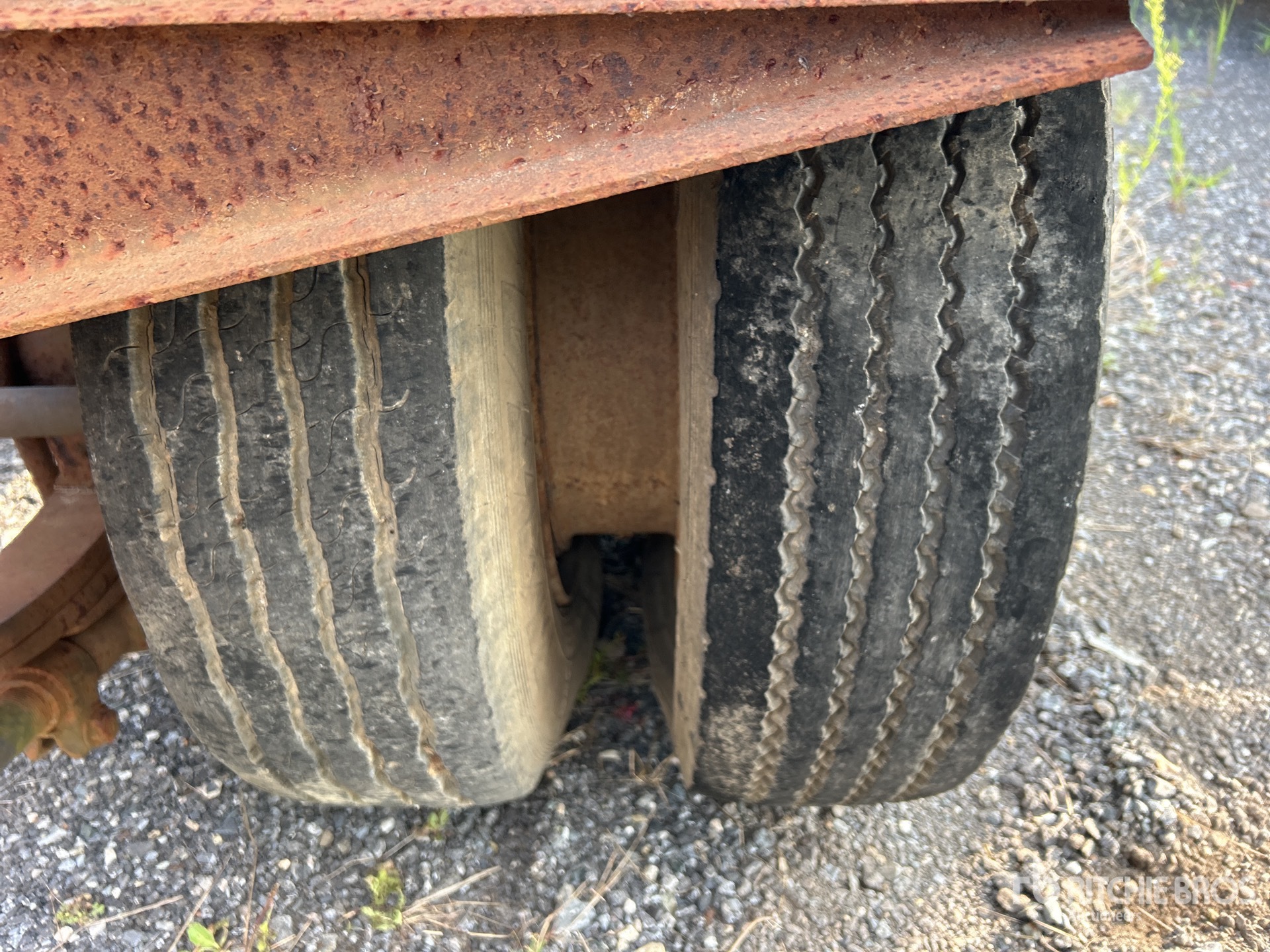 1988 Interstate 22 ft T/A