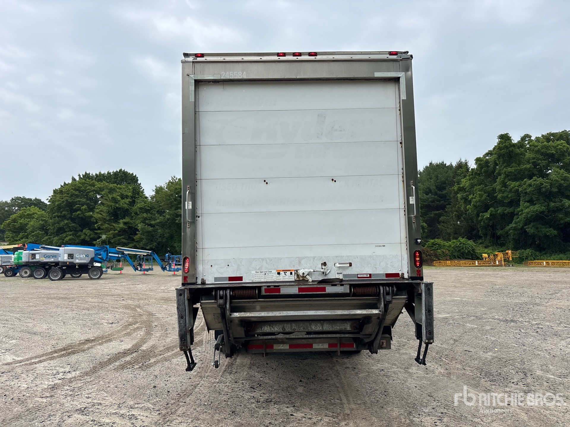 2020 International MV607