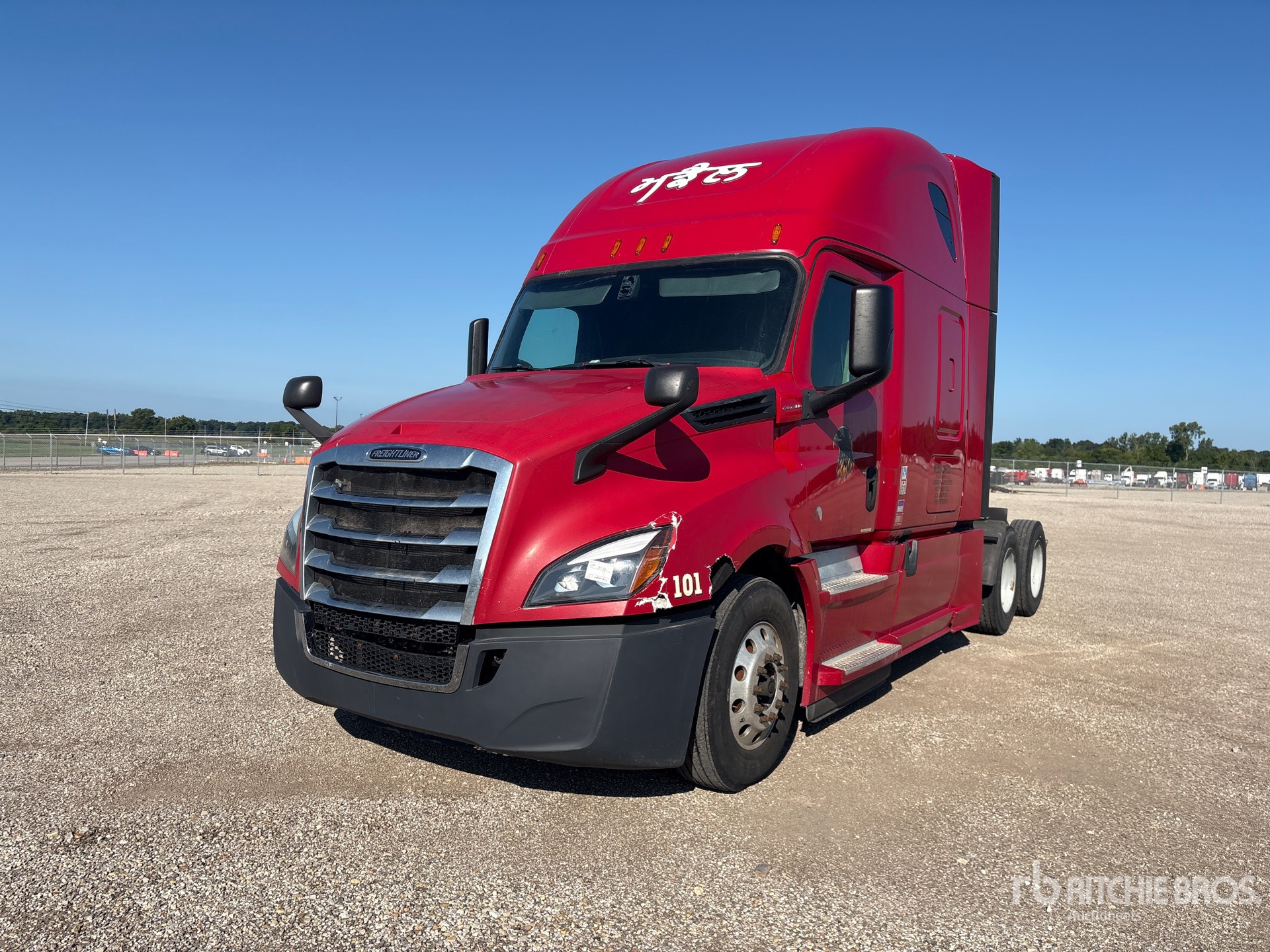 2019 Freightliner CASCADIA 126