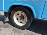 Underbody with Right Rear Drive Tires