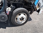 Underbody with Right Steer Tire