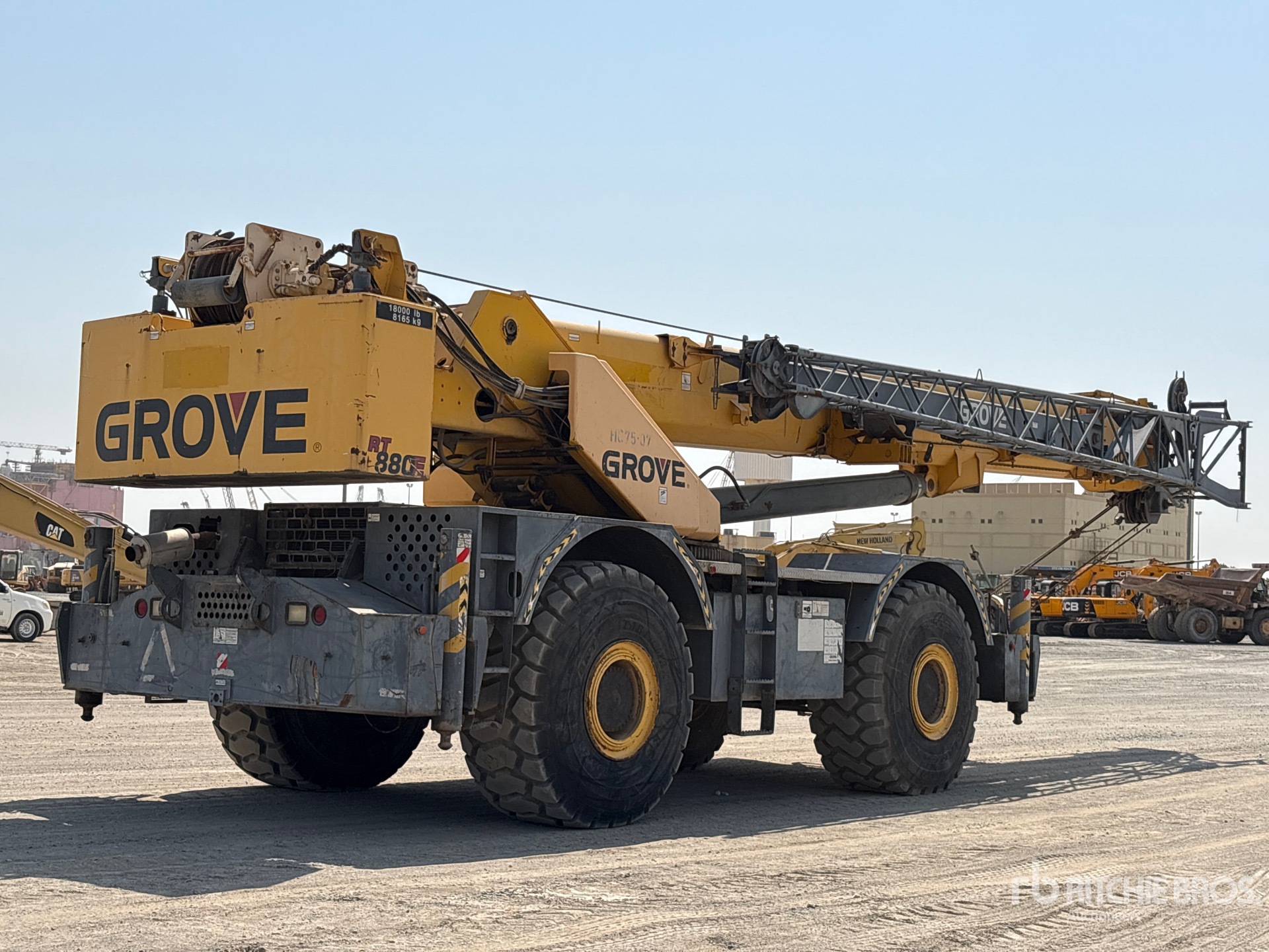 2008 Grove RT880E