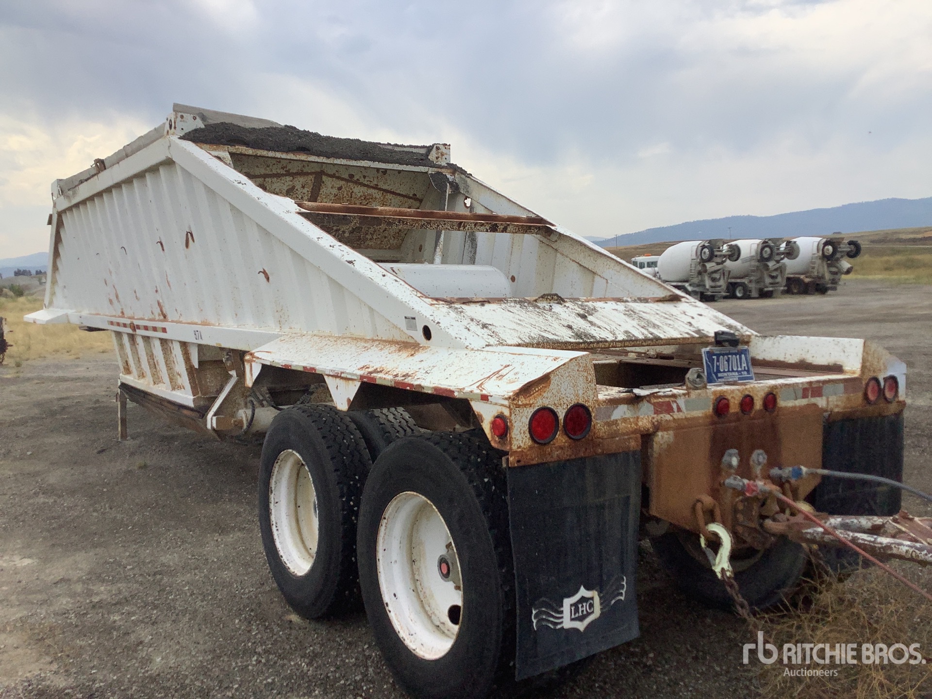 2000 CPS 40 FT T/A A-TRAIN