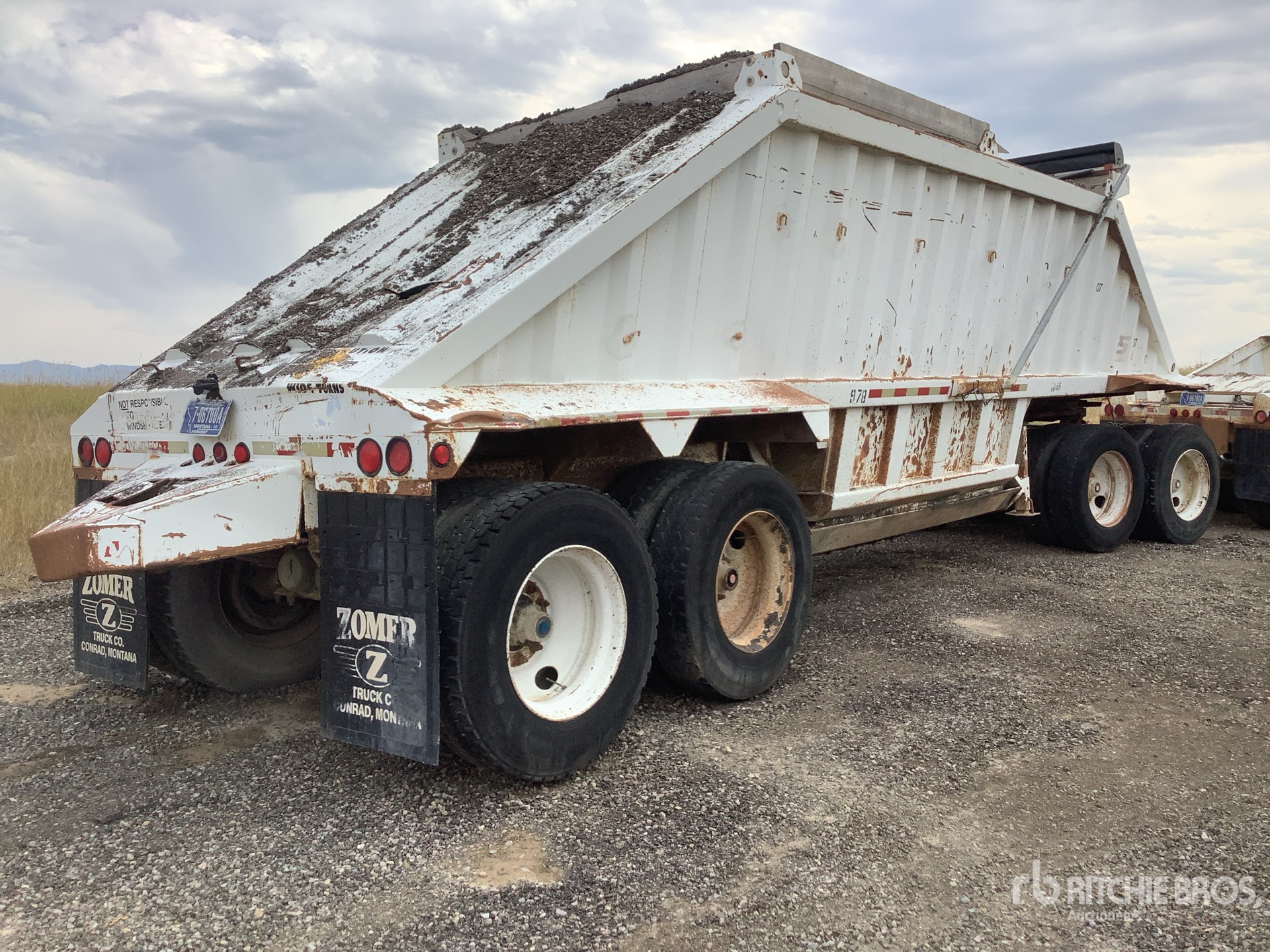 2000 CPS 40 FT T/A A-TRAIN