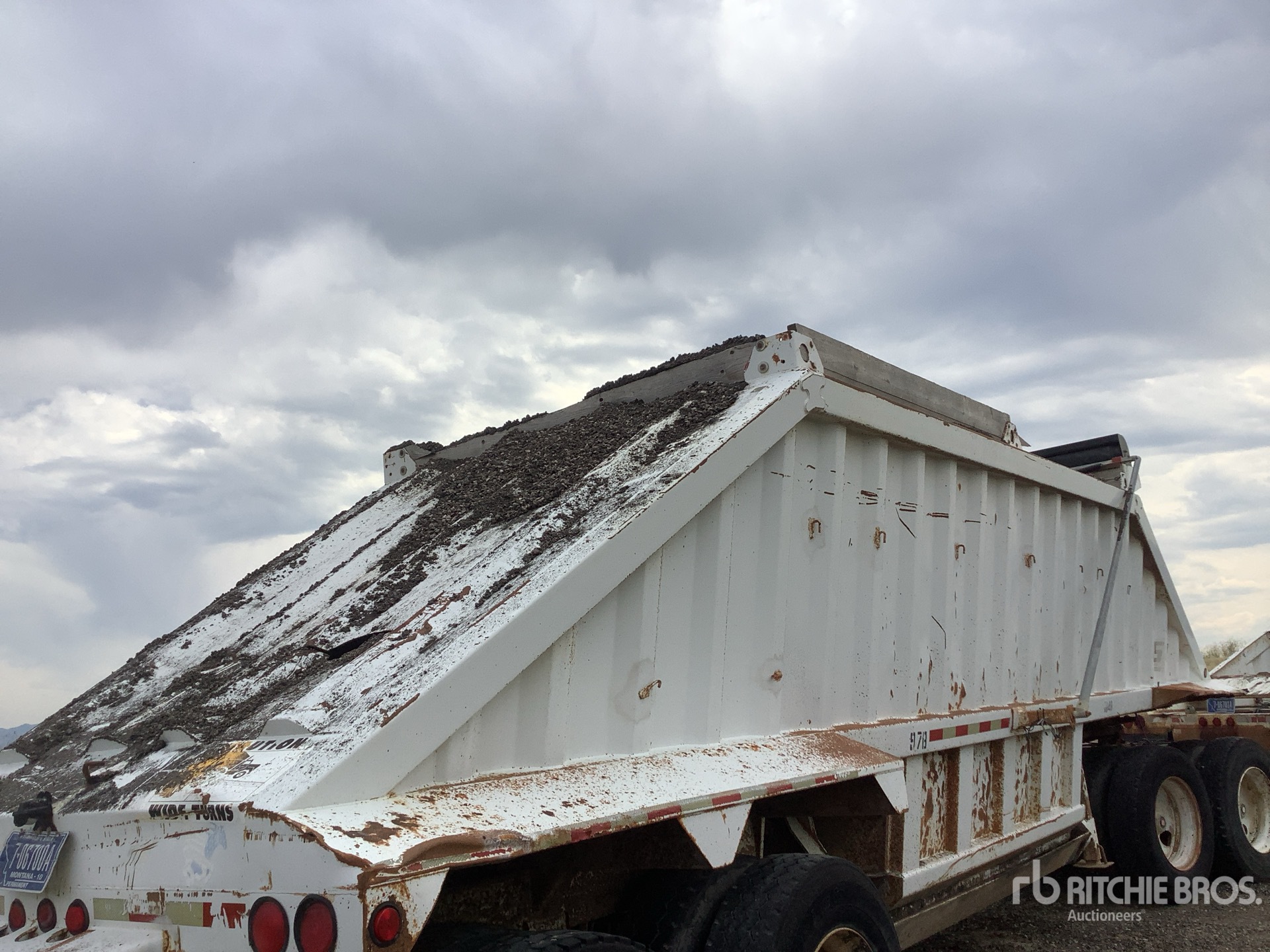 2000 CPS 40 FT T/A A-TRAIN
