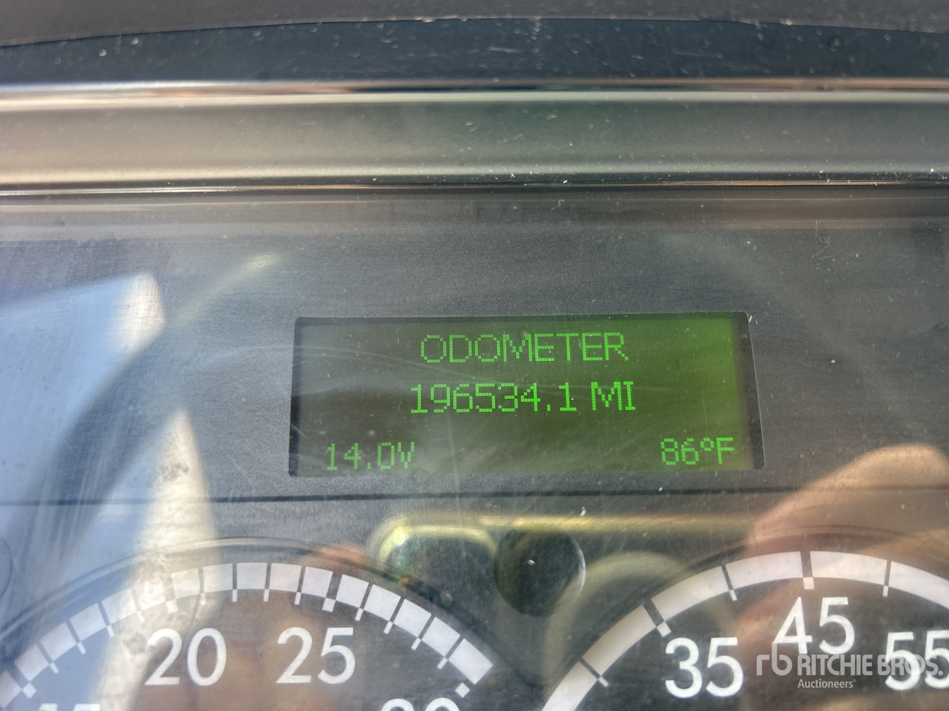 2019 Freightliner M2106
