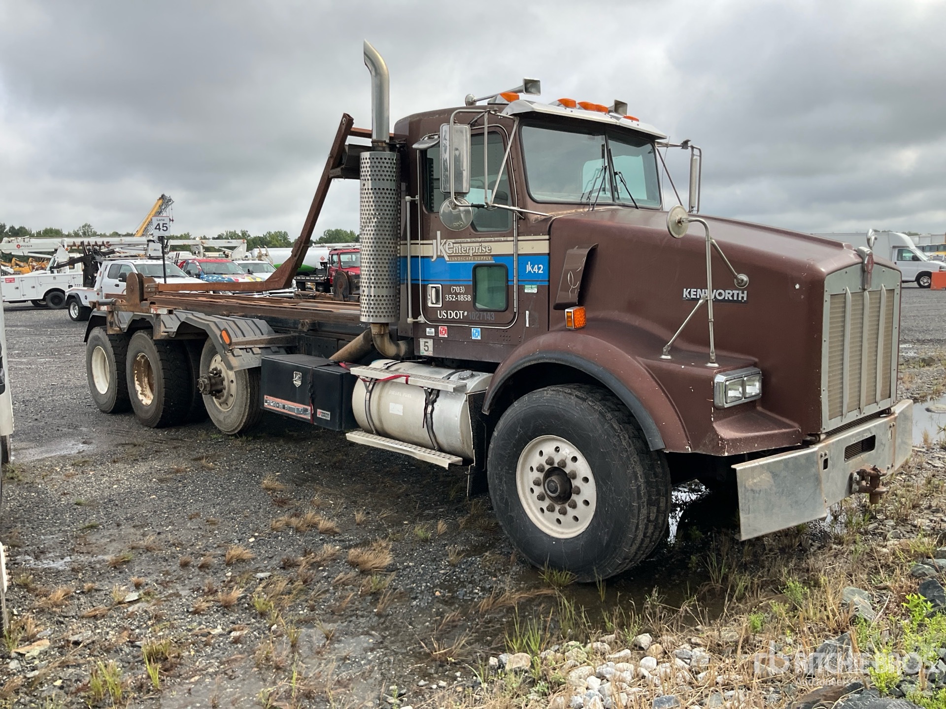 2001 Kenworth T800
