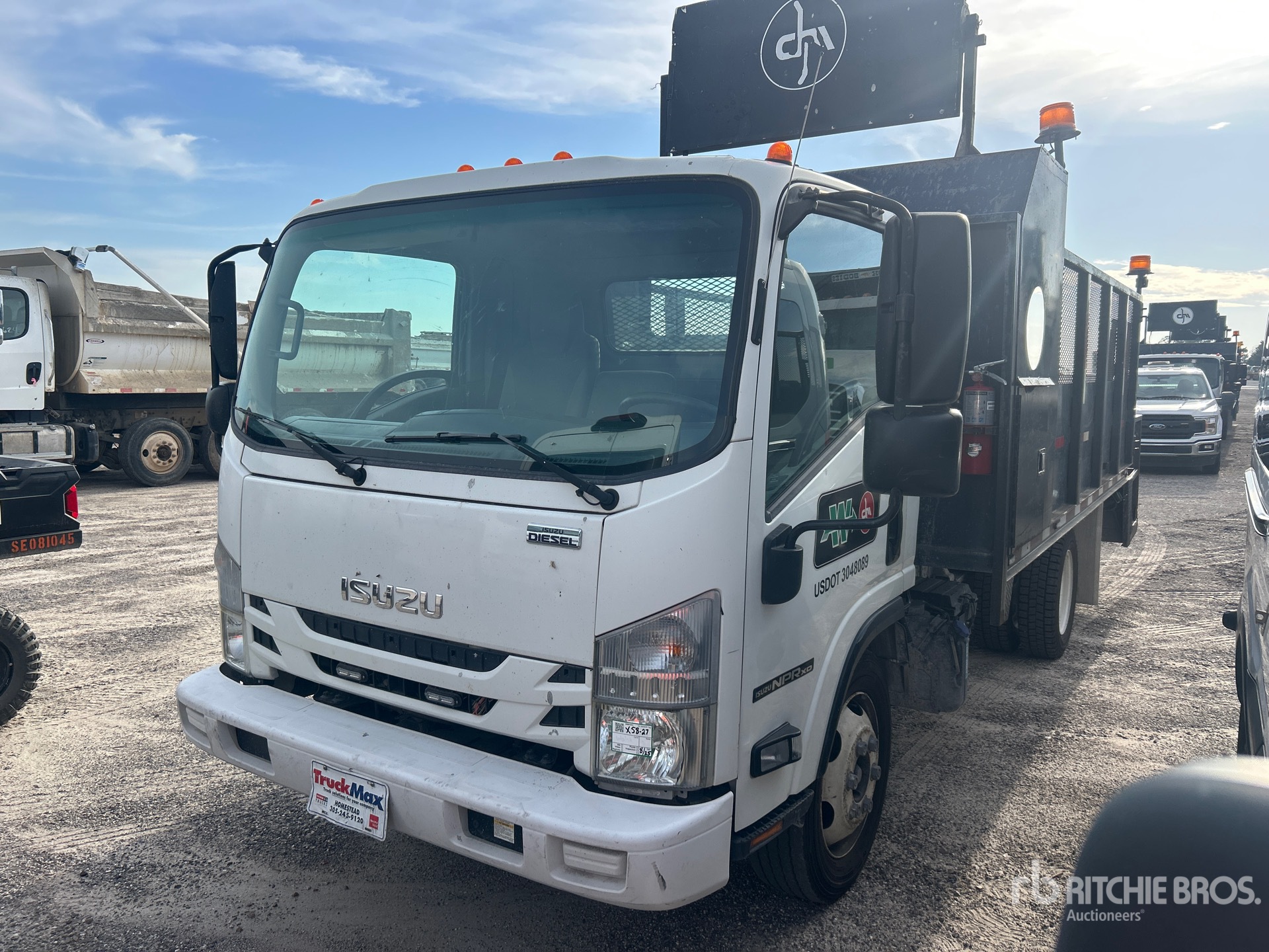 Photo of 2019 Isuzu NPR