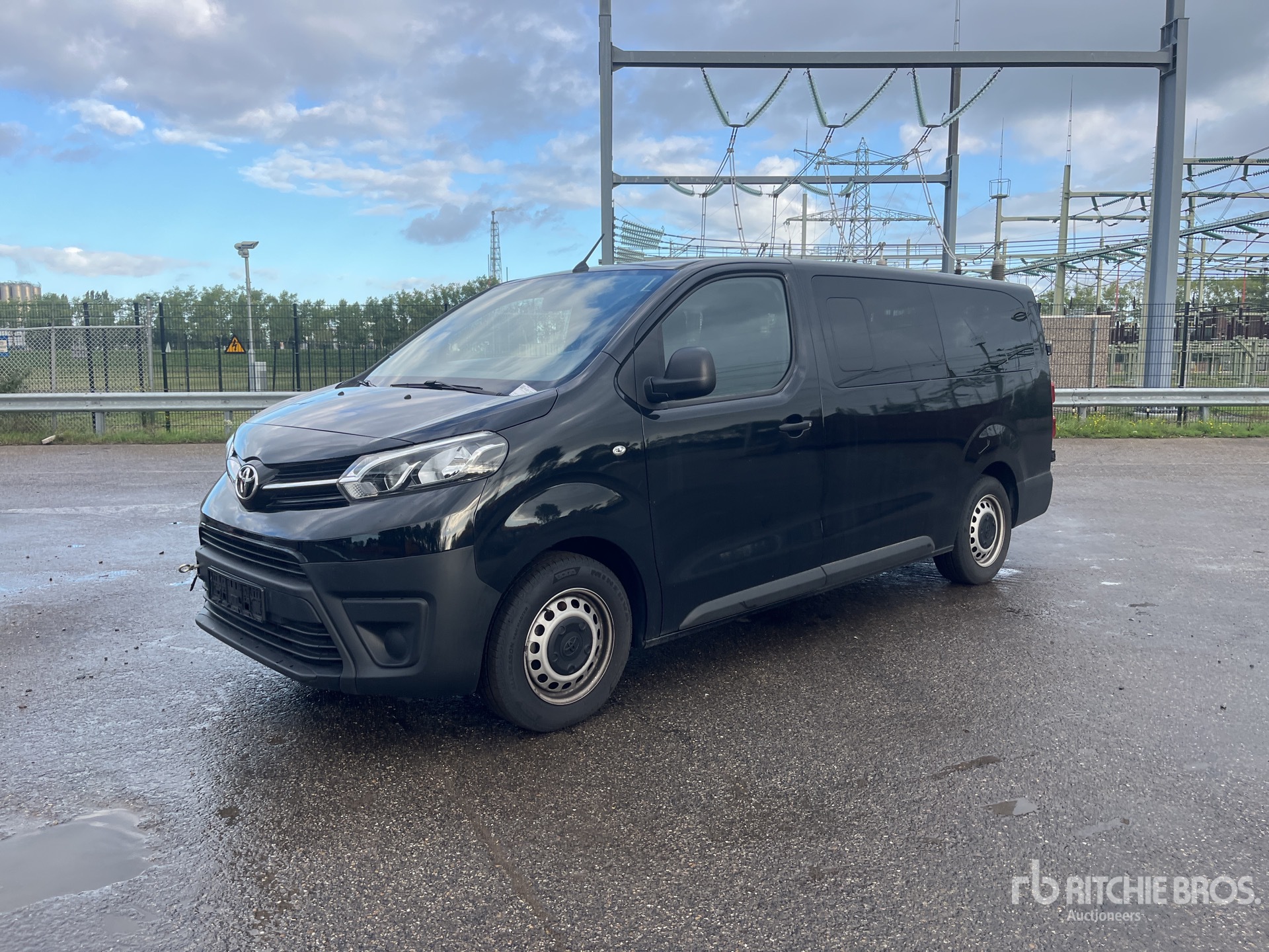 2023 Toyota PROACE VERSO 2.