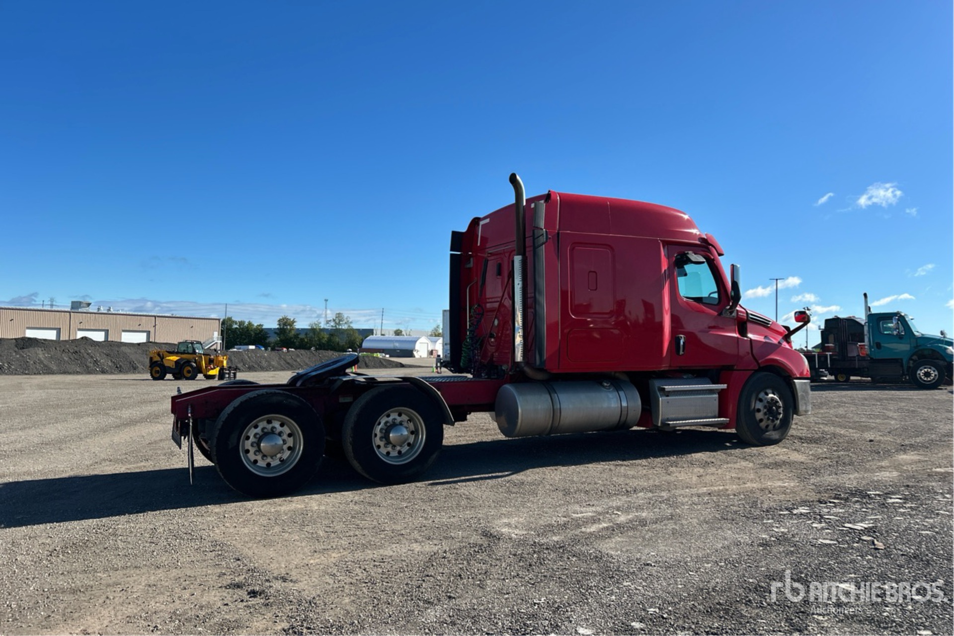 2021 Freightliner CASCADIA 126
