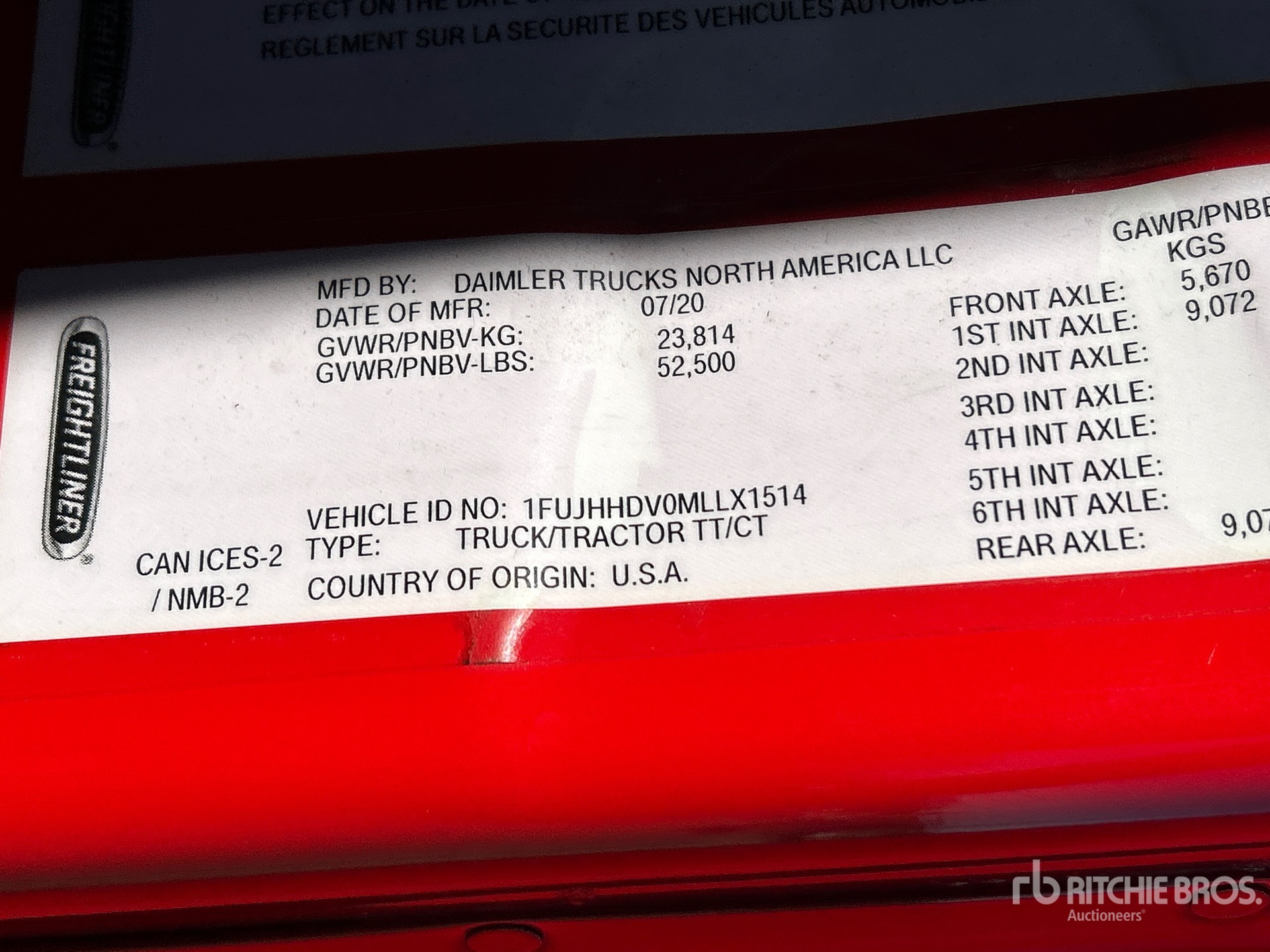 2021 Freightliner CASCADIA 126