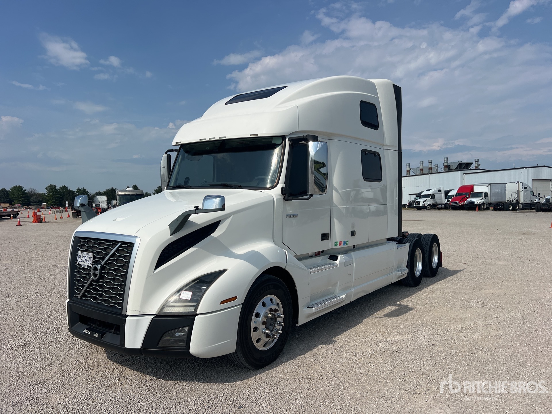 Photo of 2020 Volvo VNL860