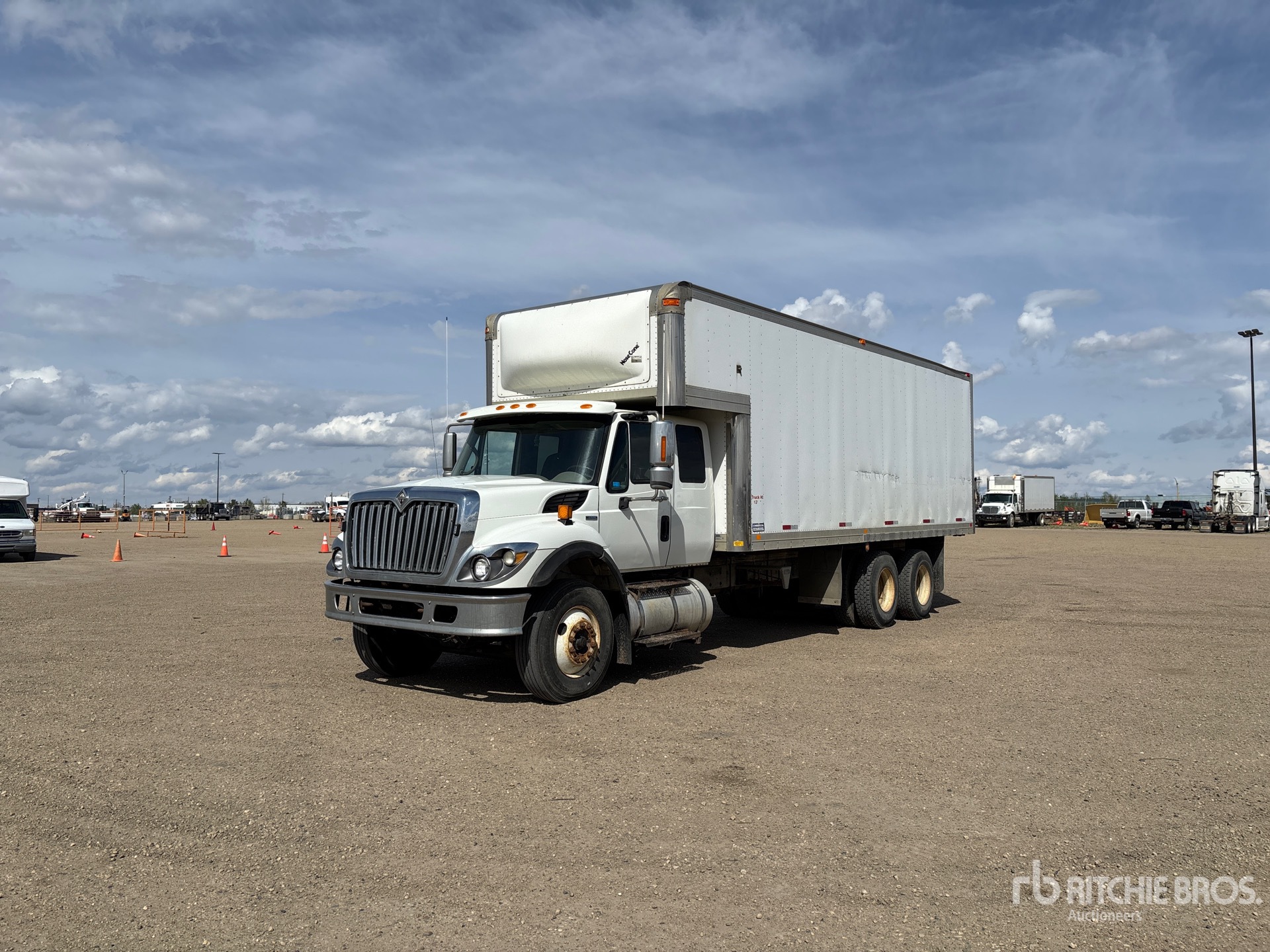 2008 International WORKSTAR 7500