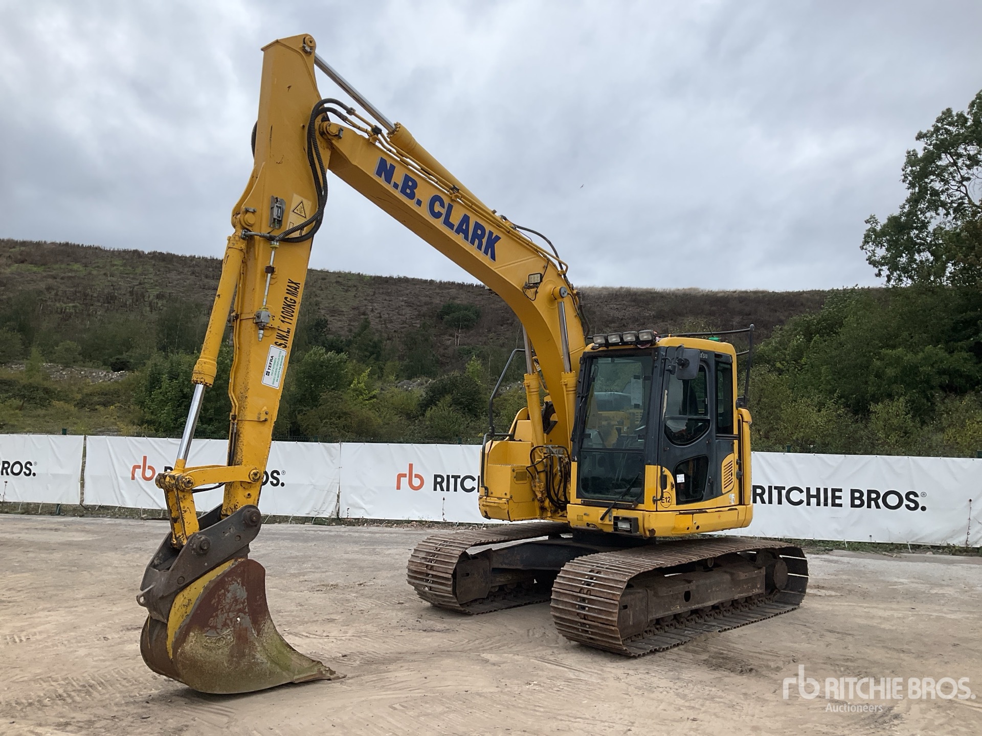 Photo of 2016 Komatsu PC 138US-11