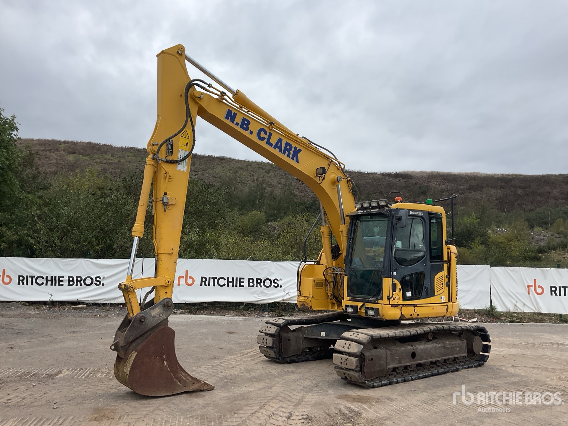 Photo of 2016 Komatsu PC 138US-11