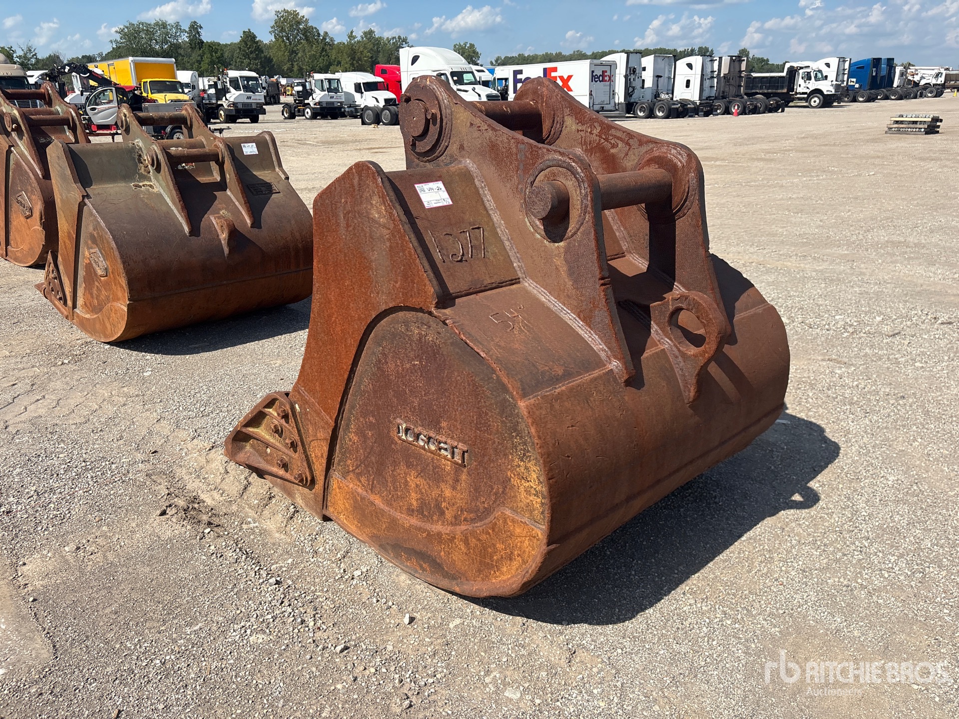 Geith 54 IN 2.38 CYD DIGGING - FITS J ...