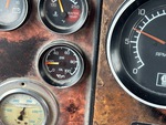 Cab with Oil Pressure