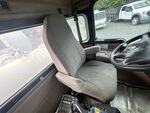 Cab with Seats/armrests