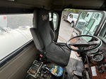 Cab with Seats/armrests